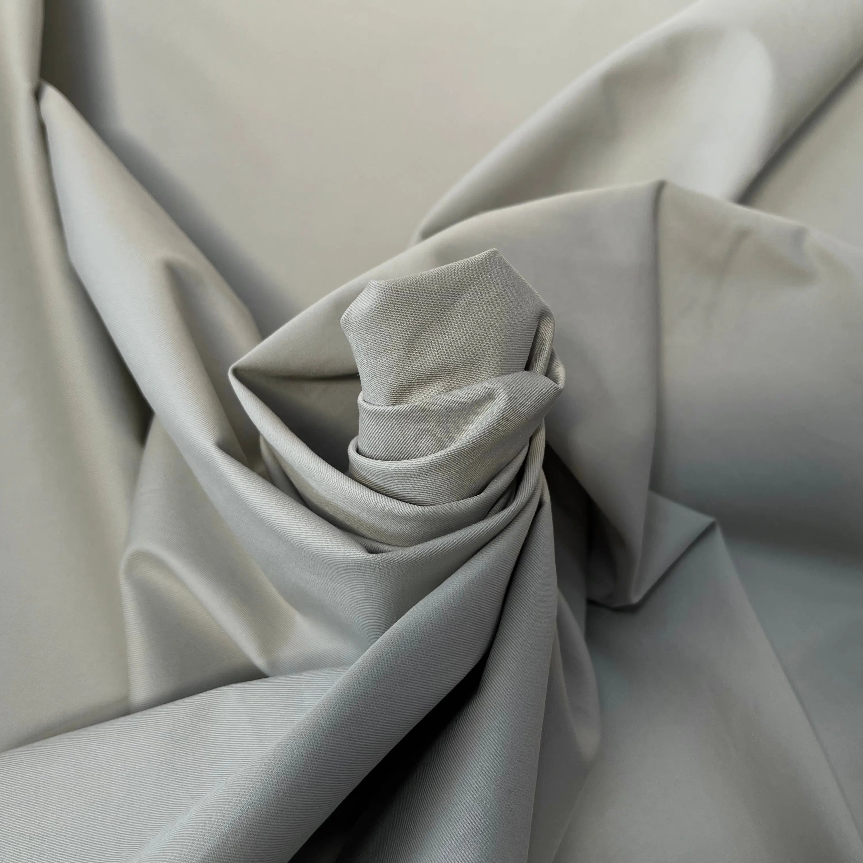 GABARDINE FINEMENT SERGÉE HUITRE - My Little Coupon