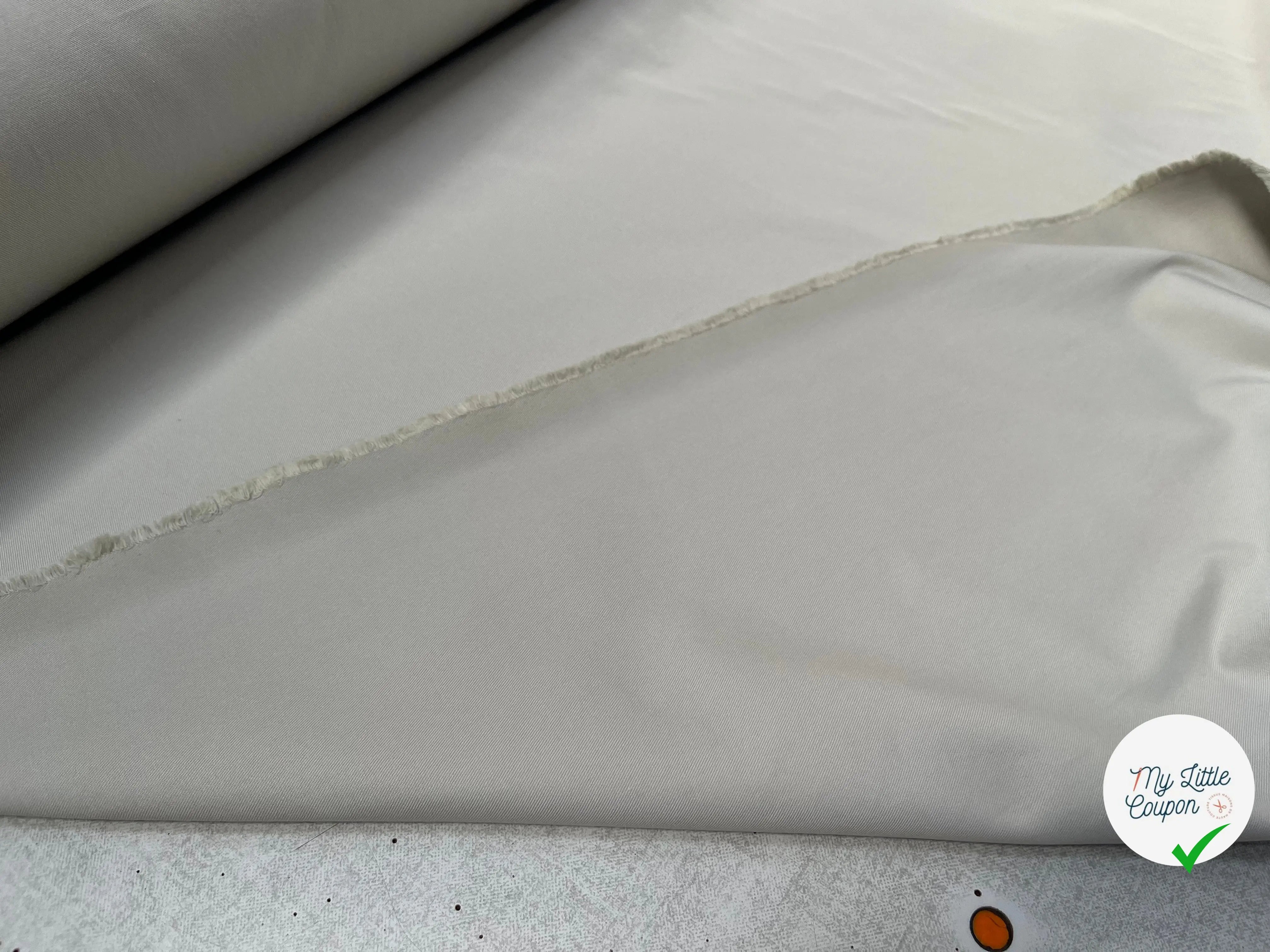 GABARDINE FINEMENT SERGÉE HUITRE - My Little Coupon