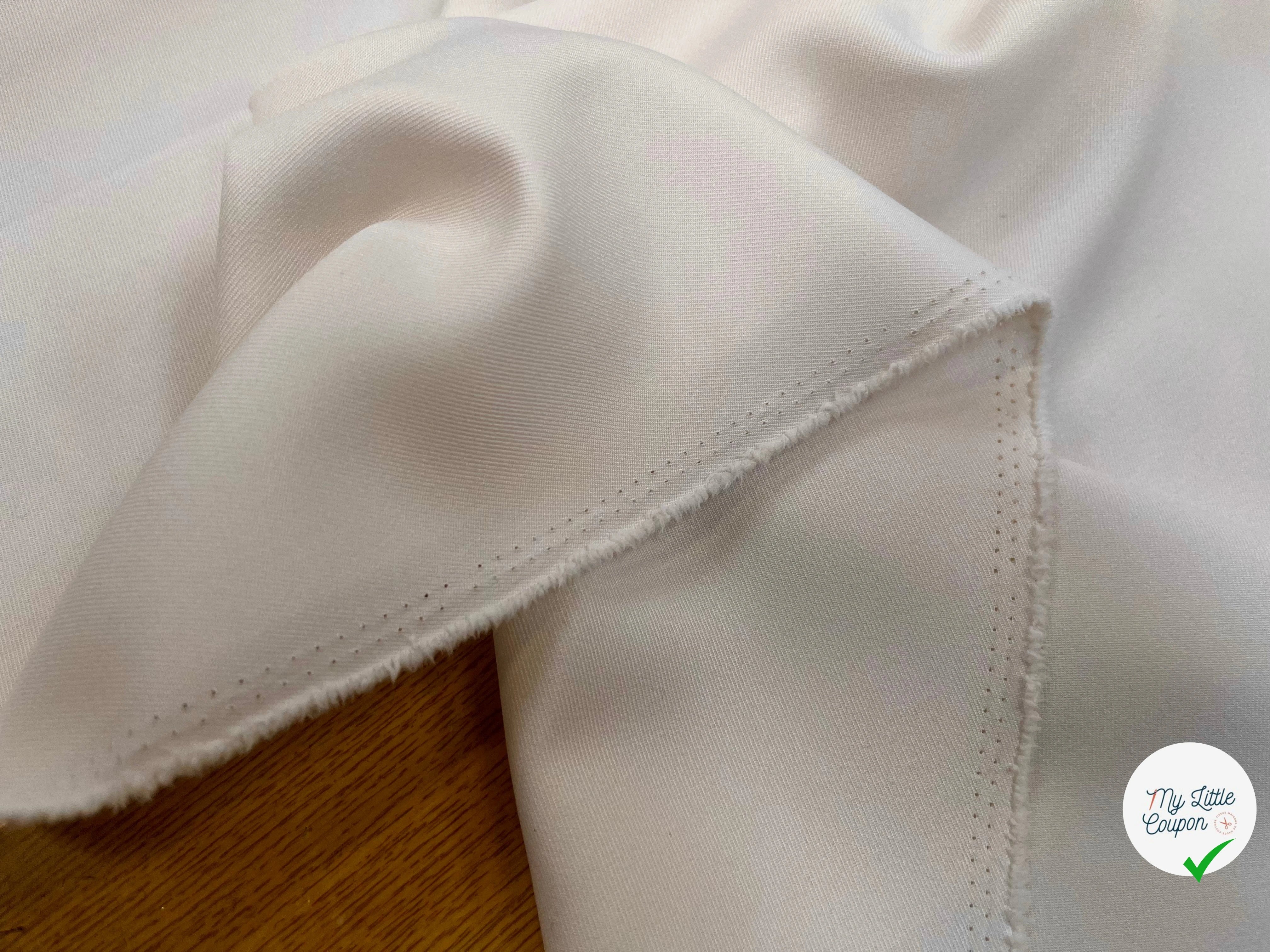 GABARDINE LÈGEREMENT STRIÉE BLANC CASSÉ - My Little Coupon