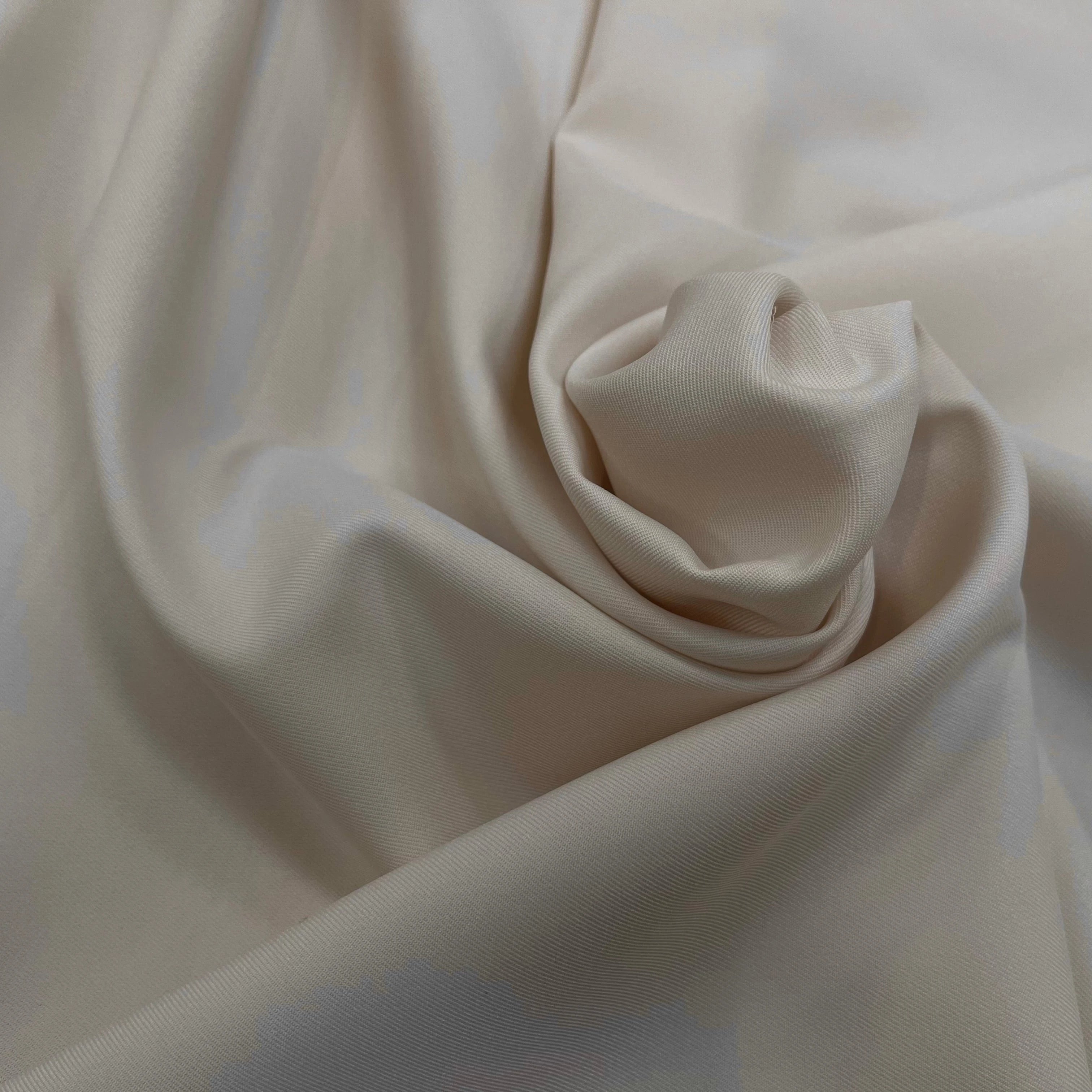 GABARDINE LÈGEREMENT STRIÉE BLANC CASSÉ - My Little Coupon