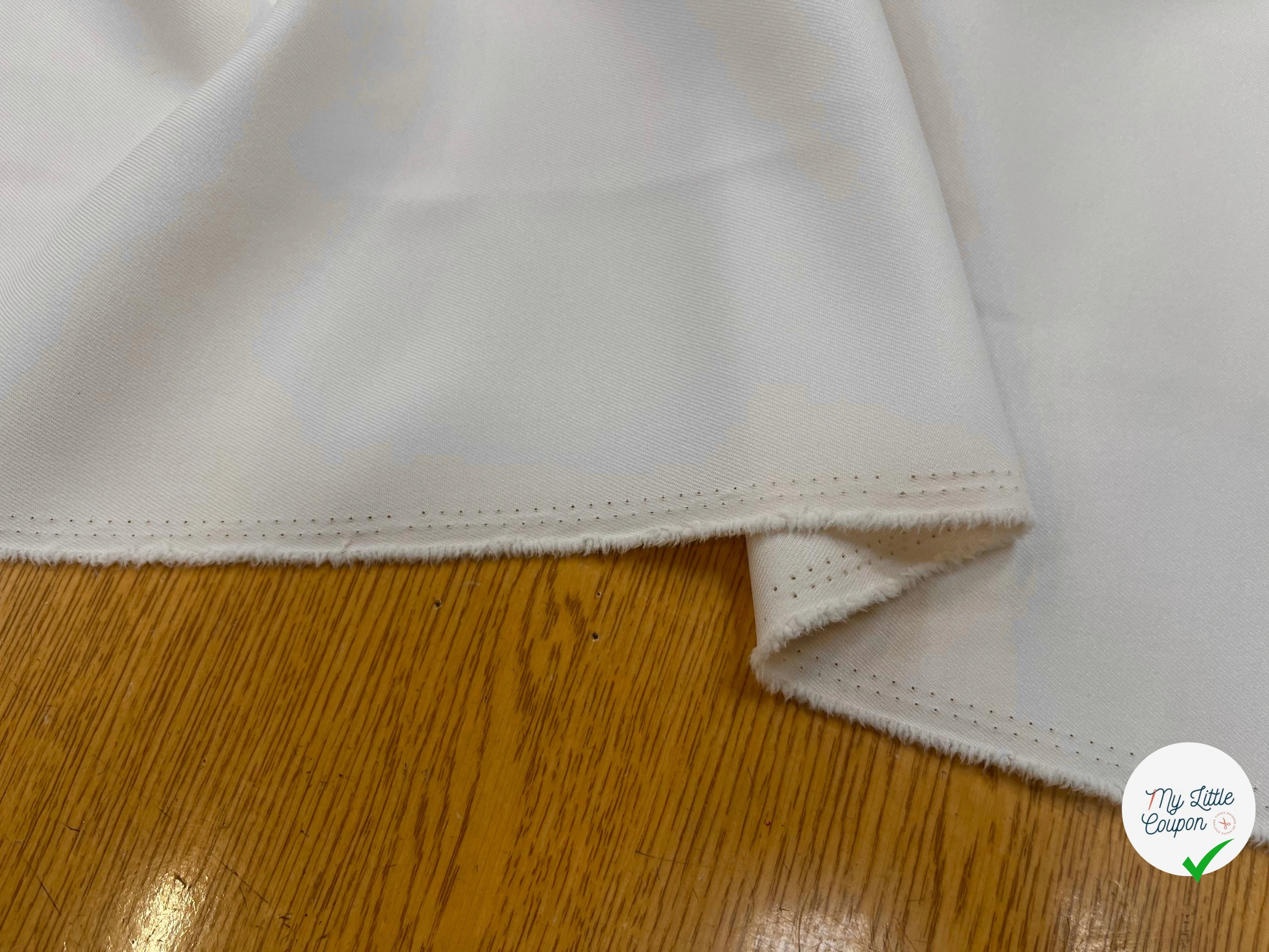 GABARDINE LÈGEREMENT STRIÉE BLANC CASSÉ - My Little Coupon