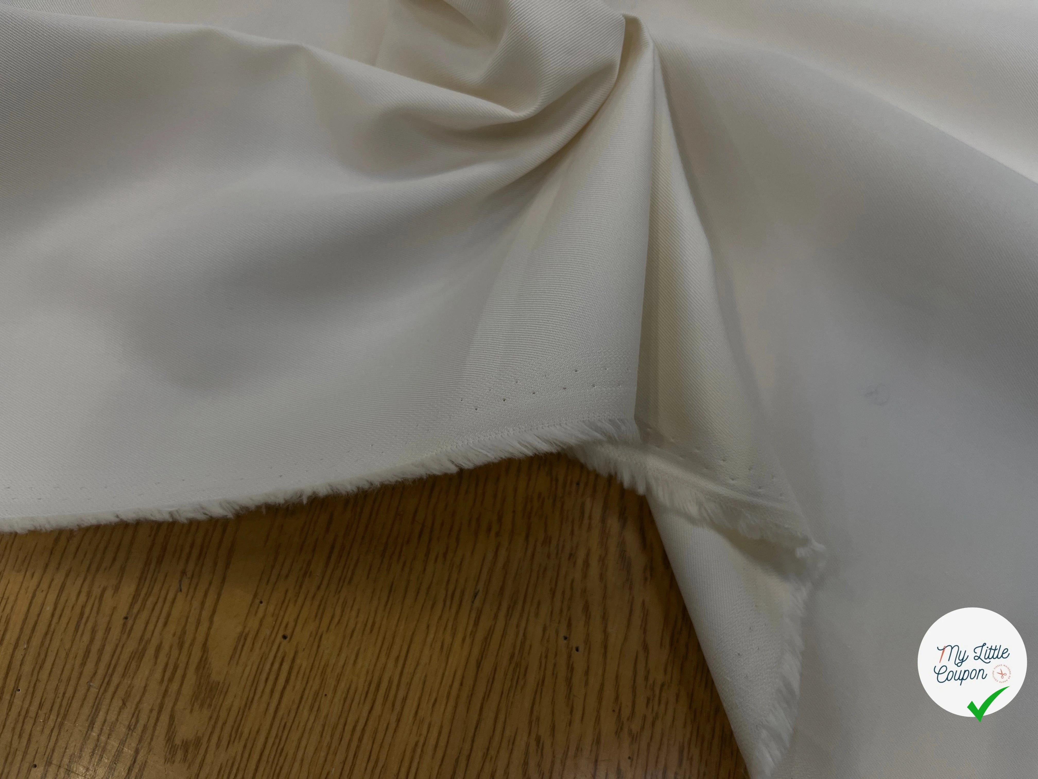GABARDINE LEGÈREMENT STRIÉE CHALK 150CM - My Little Coupon