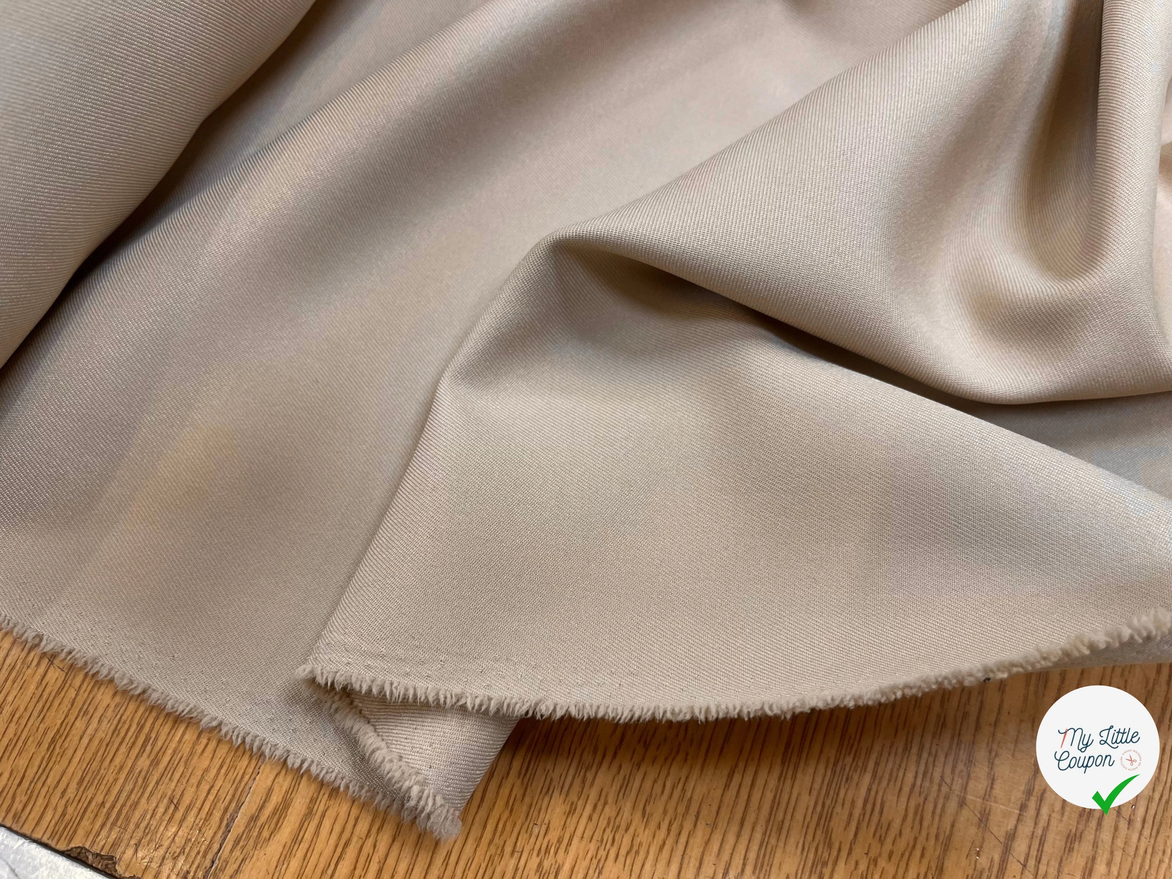 GABARDINE LÈGEREMENT STRIÉE SABLE - My Little Coupon