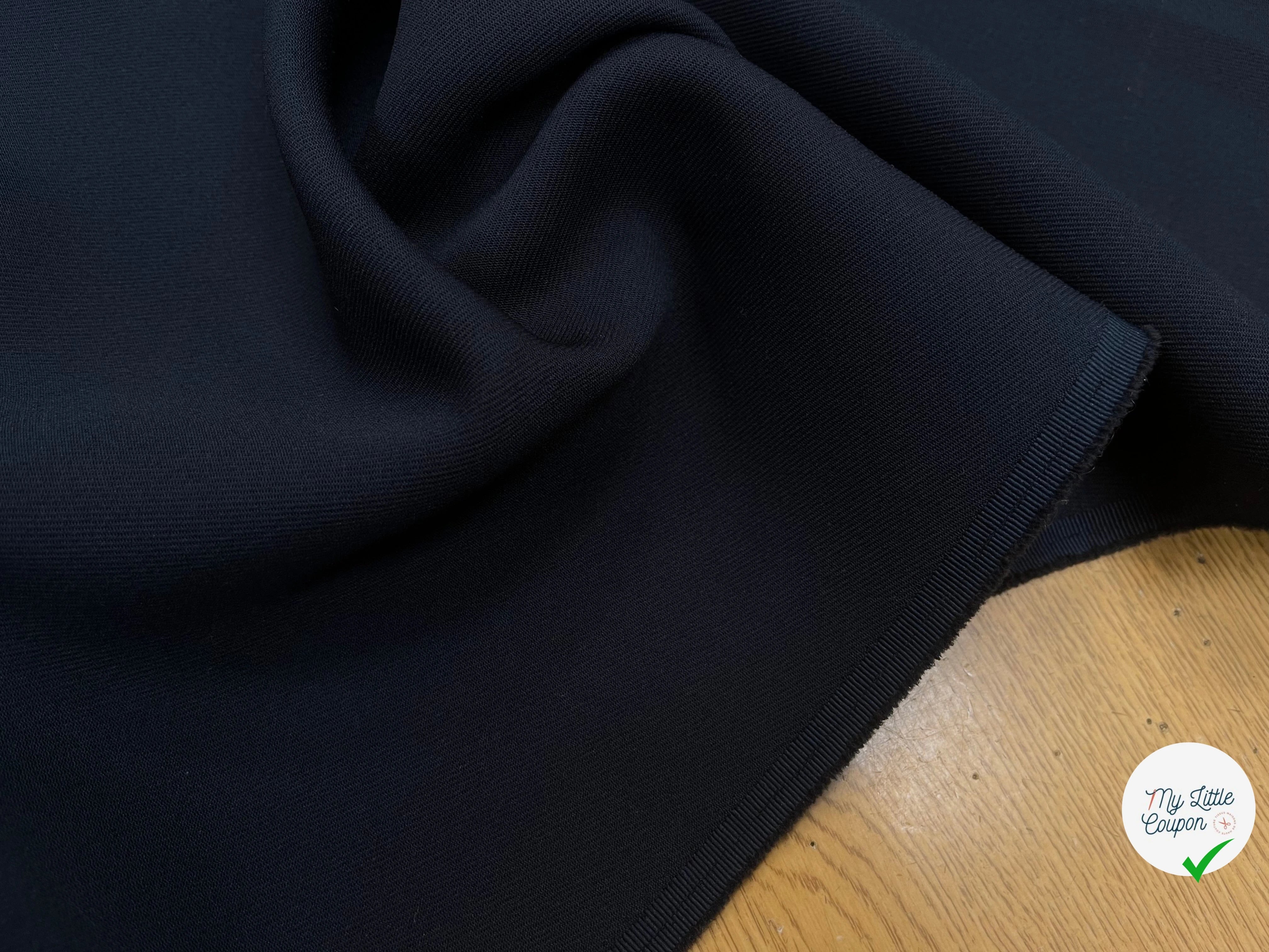 GABARDINE LEGÈREMENT STRIÉE SOUPLE POLYESTER NAVY 130CM - My Little Coupon