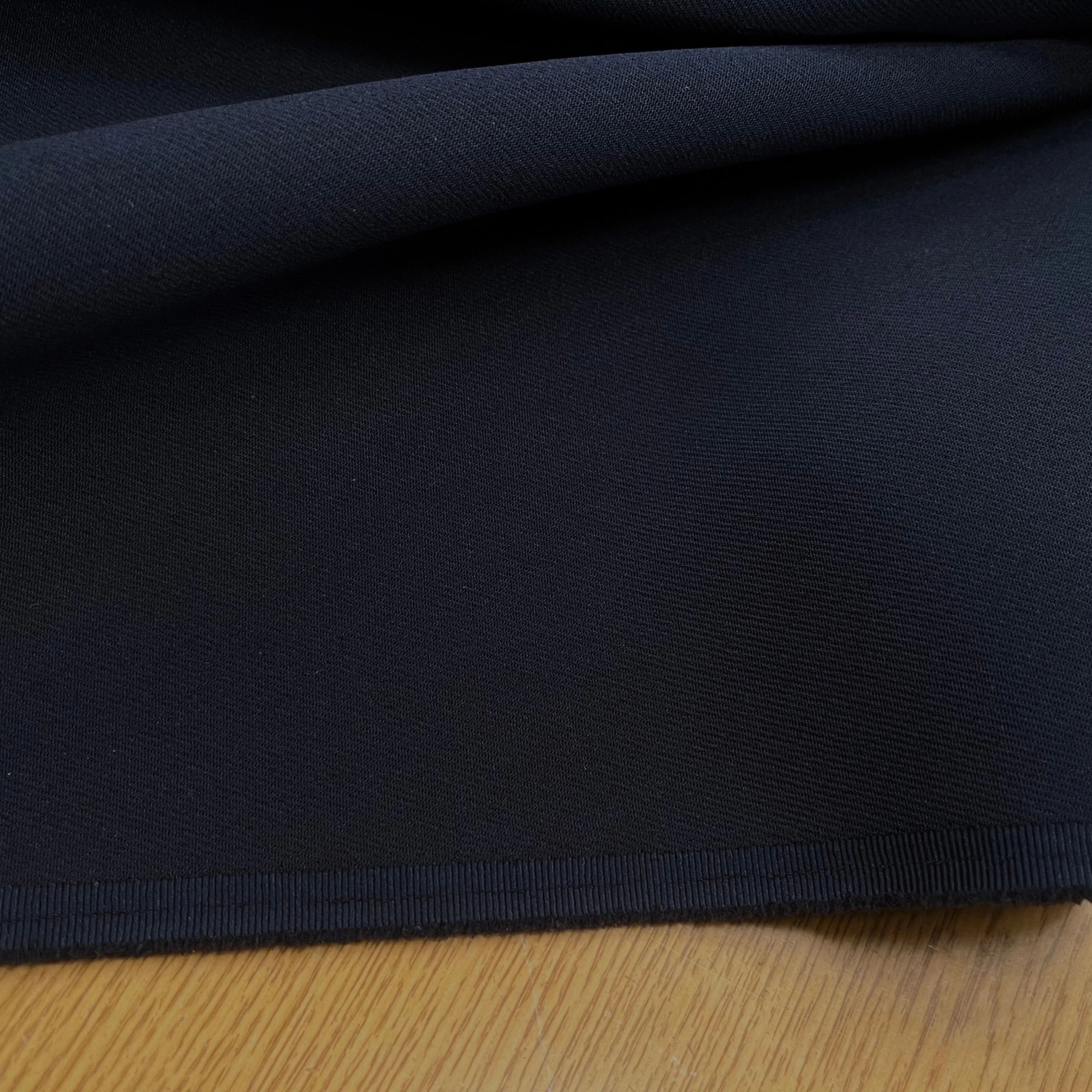GABARDINE LEGÈREMENT STRIÉE SOUPLE POLYESTER NAVY 130CM - My Little Coupon