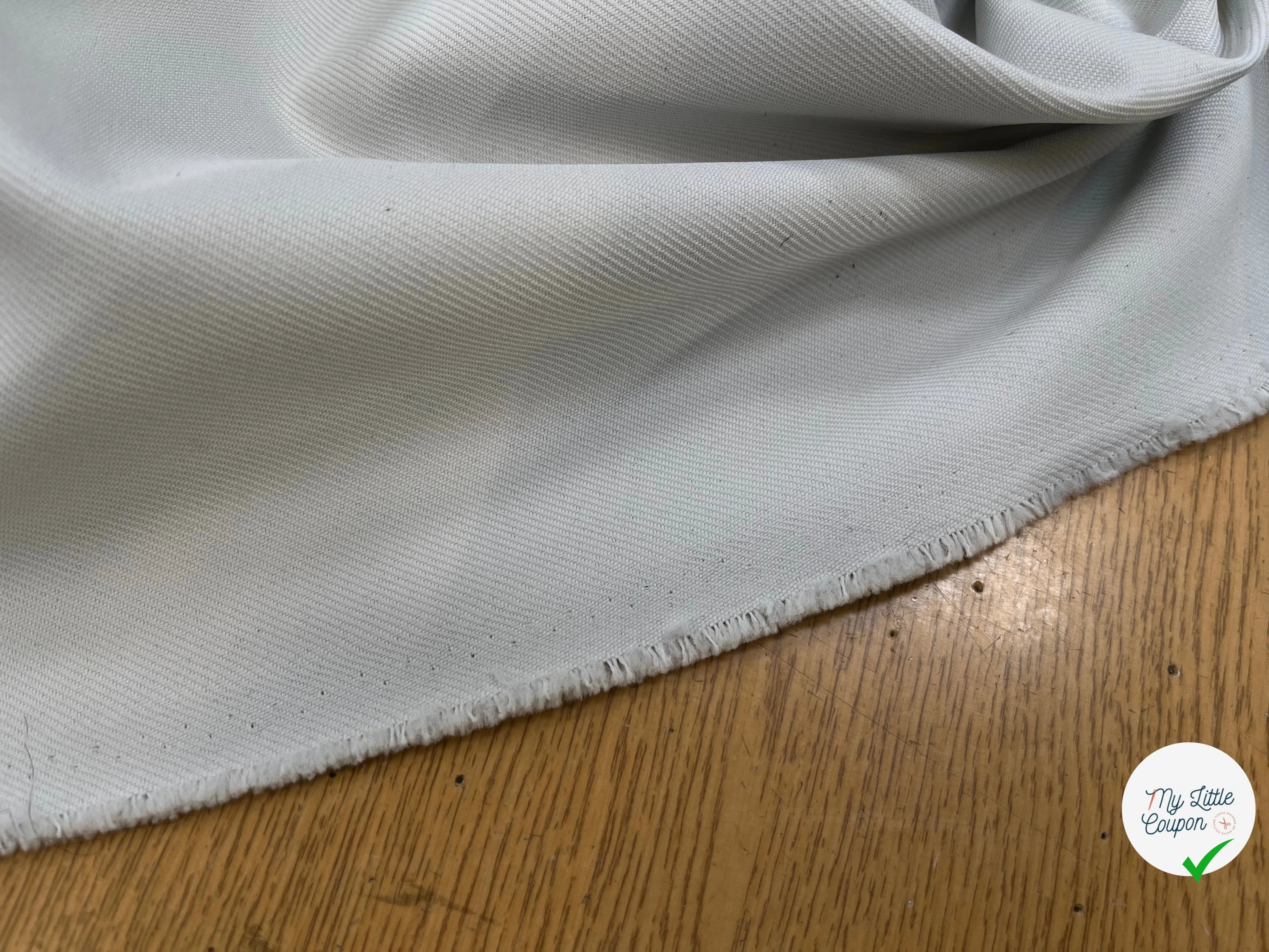 GABARDINE LOURDE STRIÉE DIRTY WHITE POLYESTER - My Little Coupon