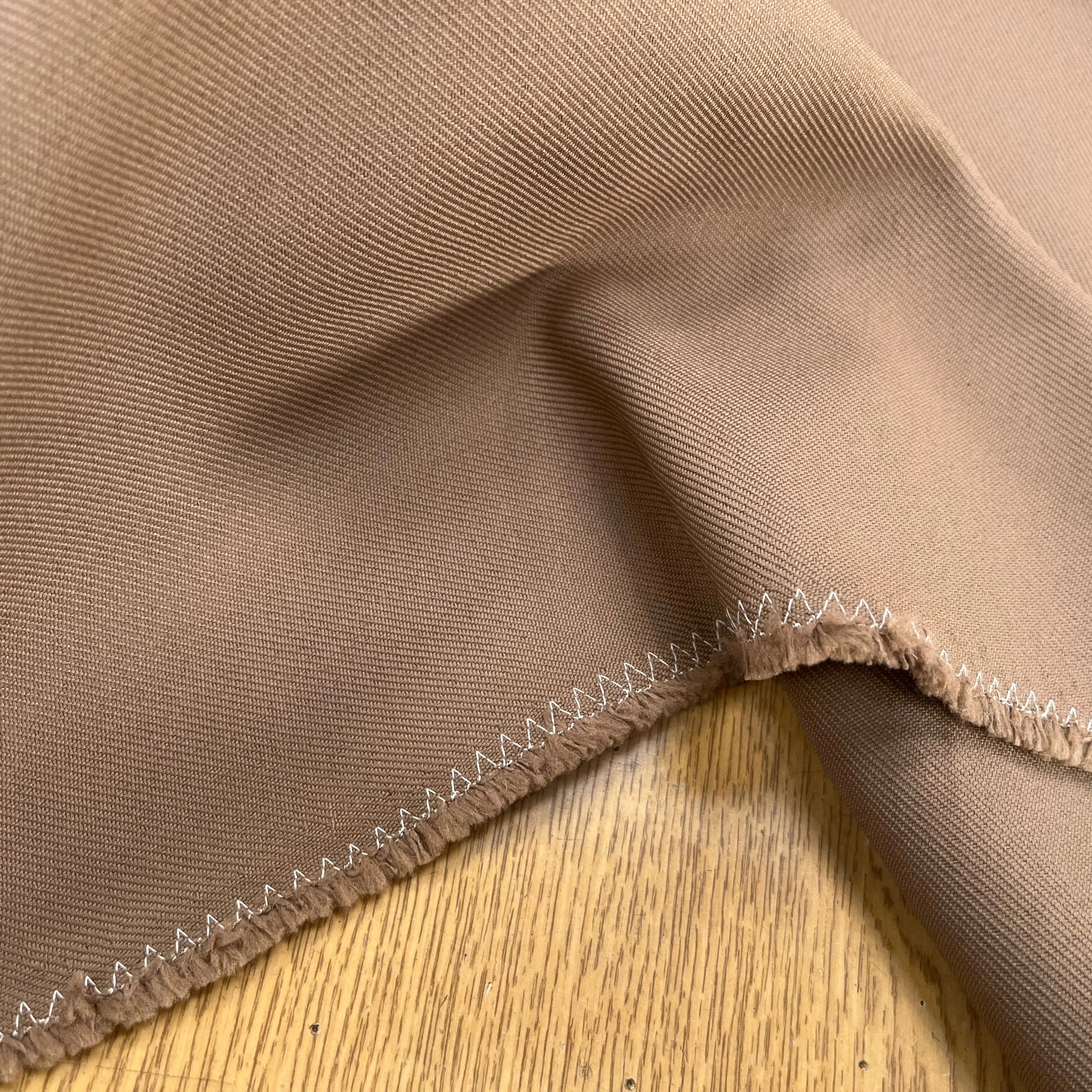 GABARDINE LOURDE STRIÉE TAUPE 1075 JAPAN - My Little Coupon
