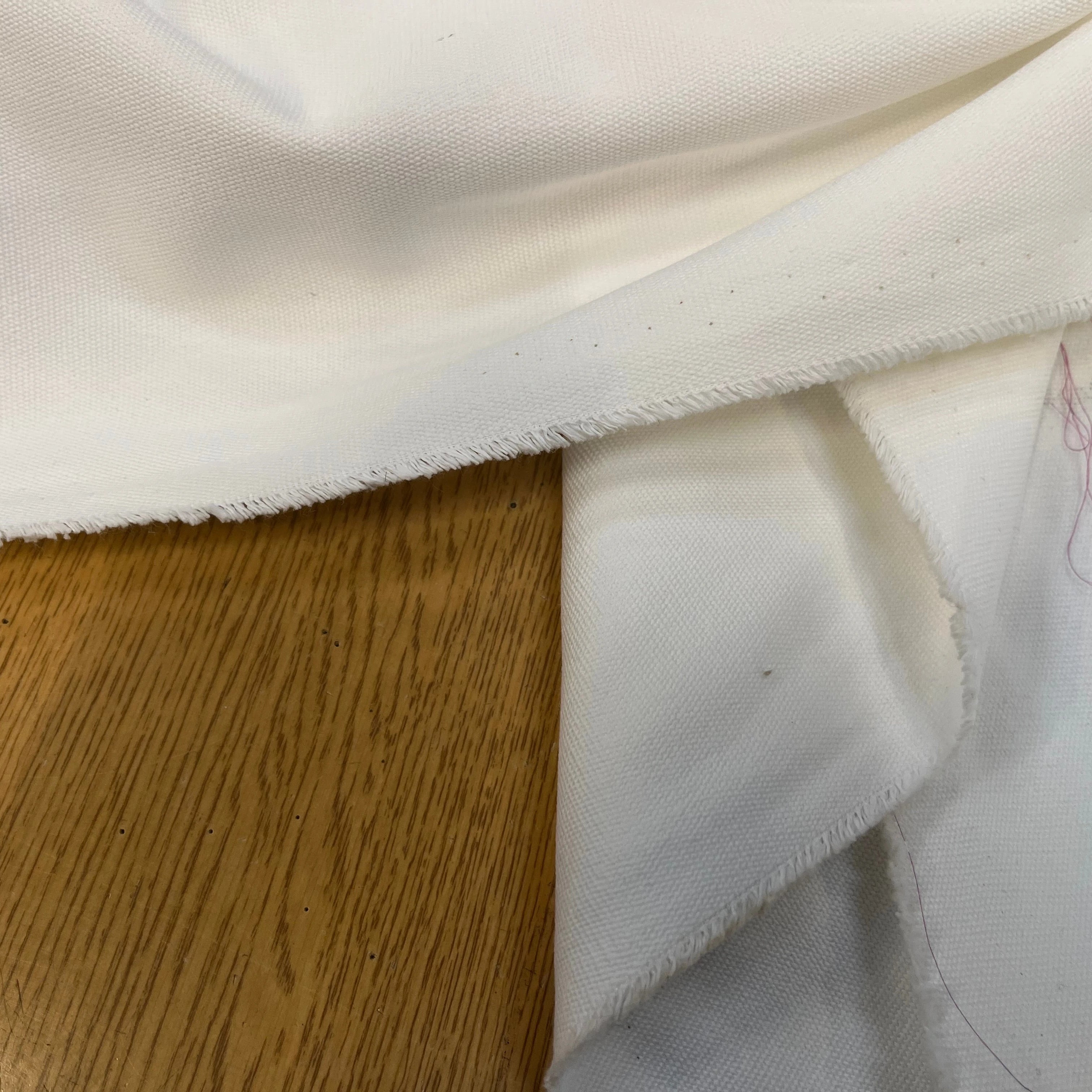 GABARDINE PIQUÉE EFFET CRAQUANTE BLANC PLÂTRE - My Little Coupon