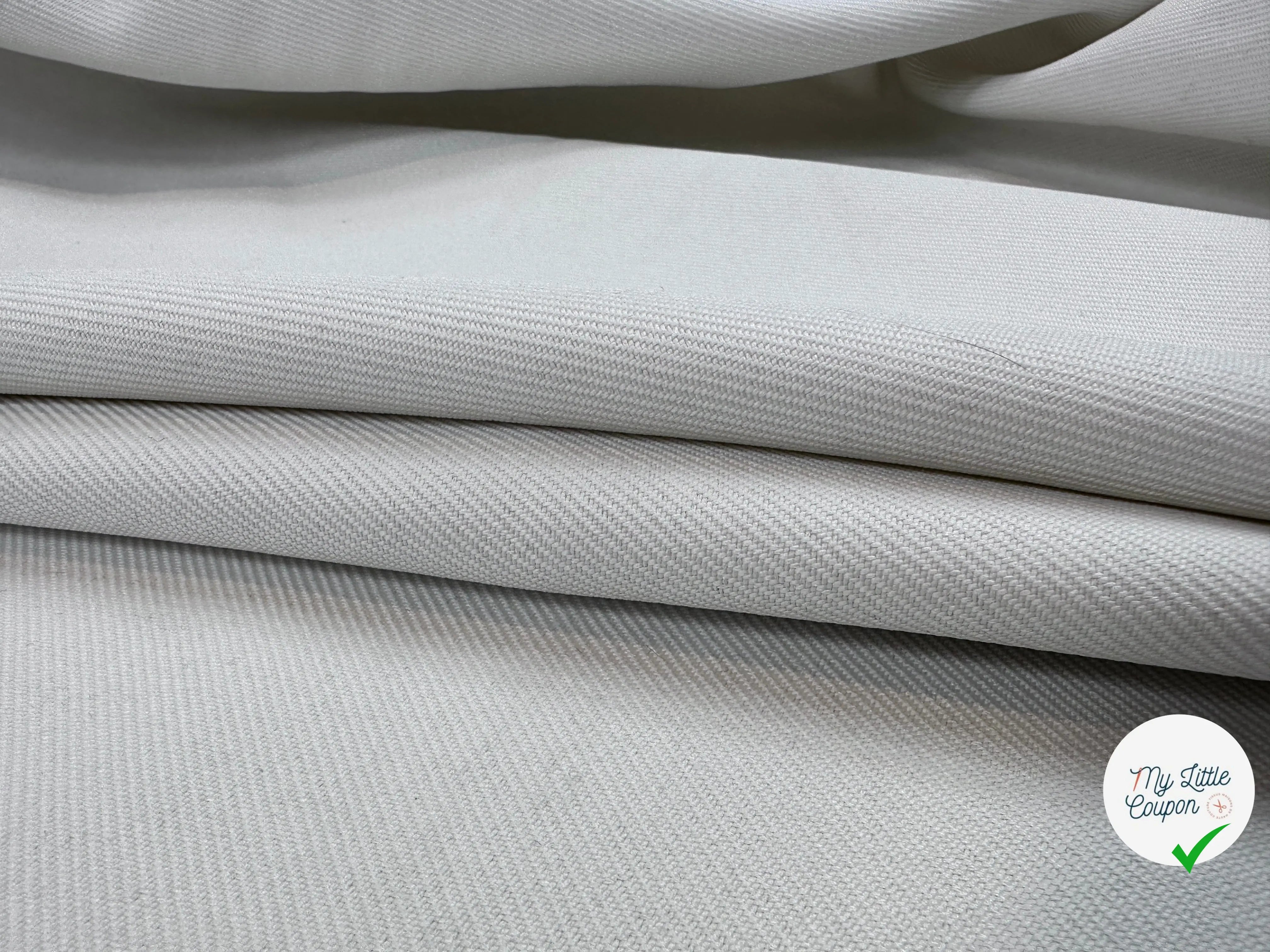 GABARDINE POLYESTER DRILL COLORIS BLANC CASSÉ MSO