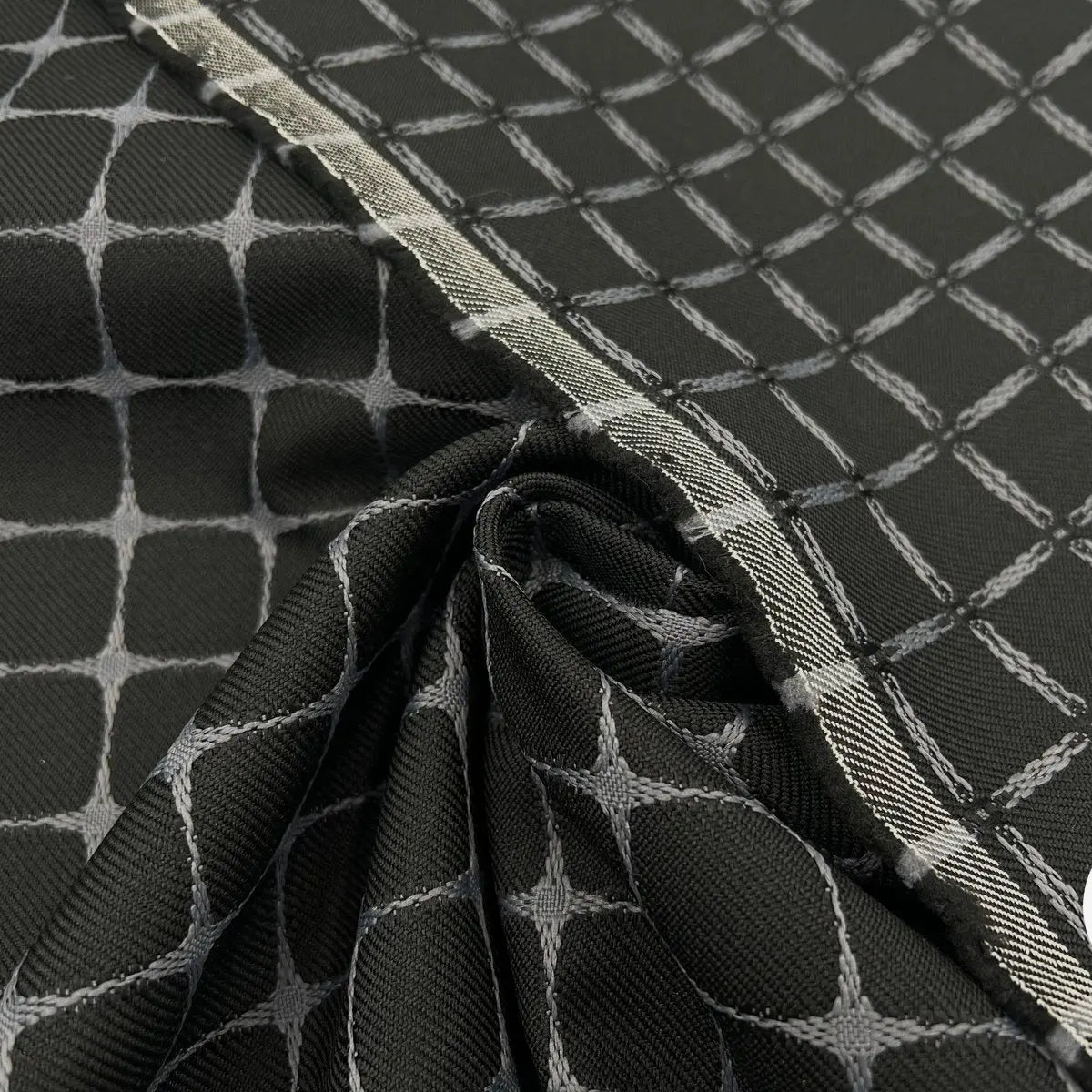 GABARDINE REBRODÉE DE CARREAUX - My Little Coupon - tissu - coudre