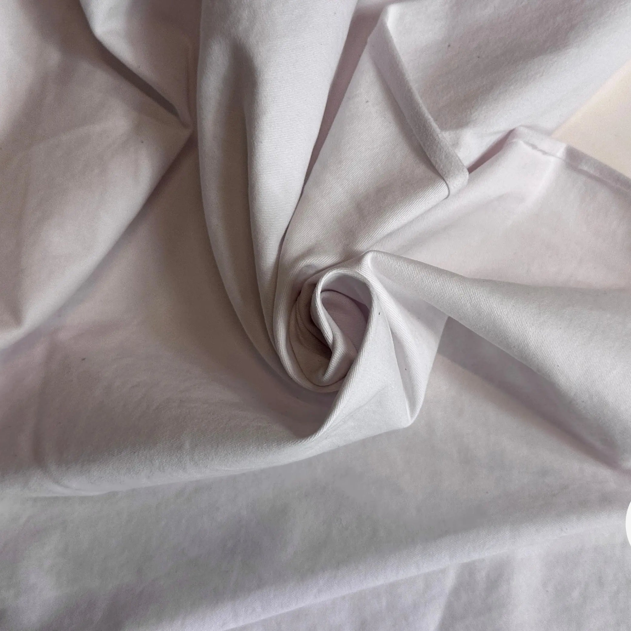 GABARDINE SABLE BLANC REFLET ROSÉ STRETCH PEACHSKIN MSO