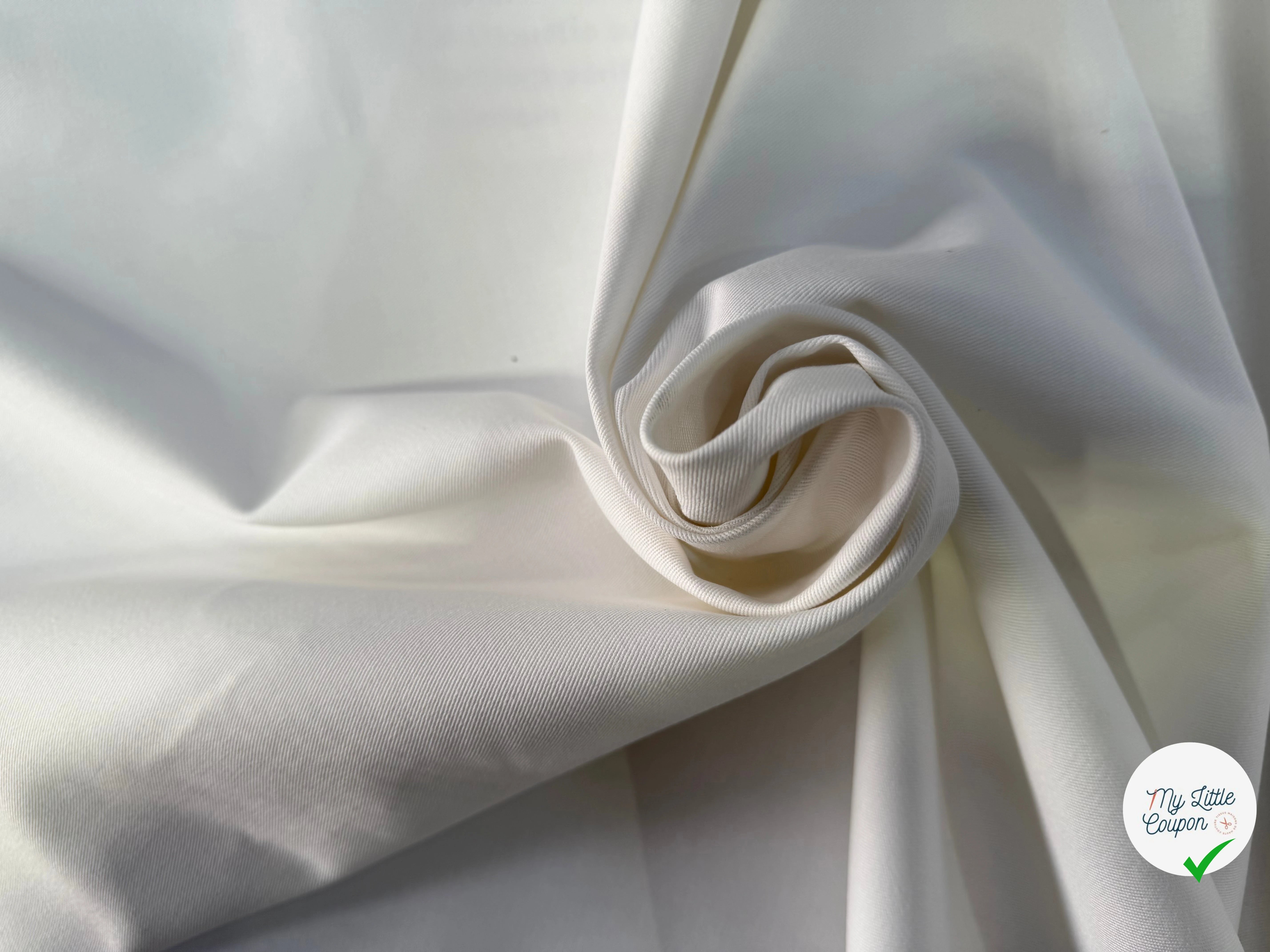 GABARDINE SERGÉE 100% COTON BLANC 802 150 CM - My Little Coupon