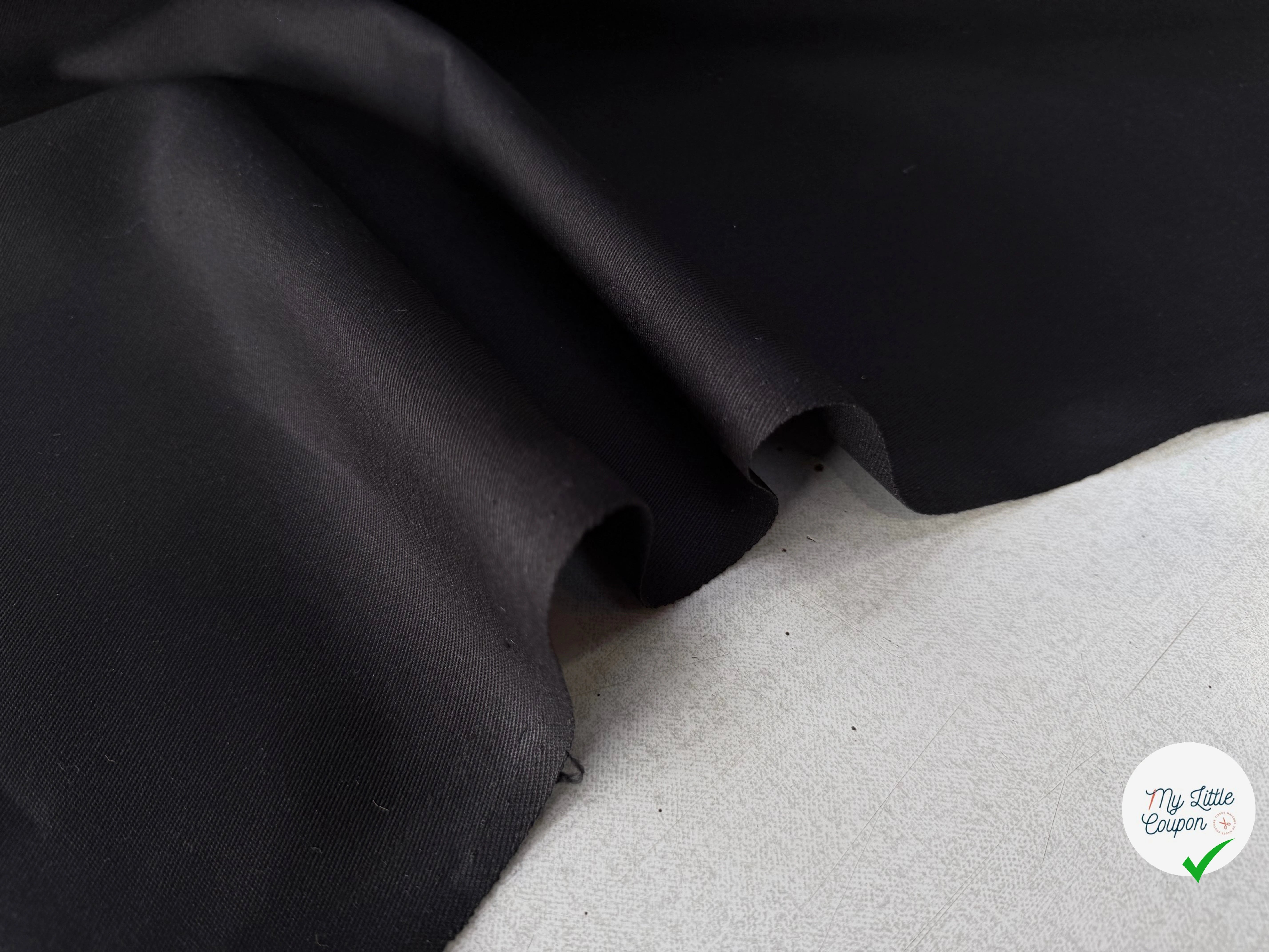 GABARDINE SERGÉE 100% COTON NOIR 803 150 CM - My Little Coupon
