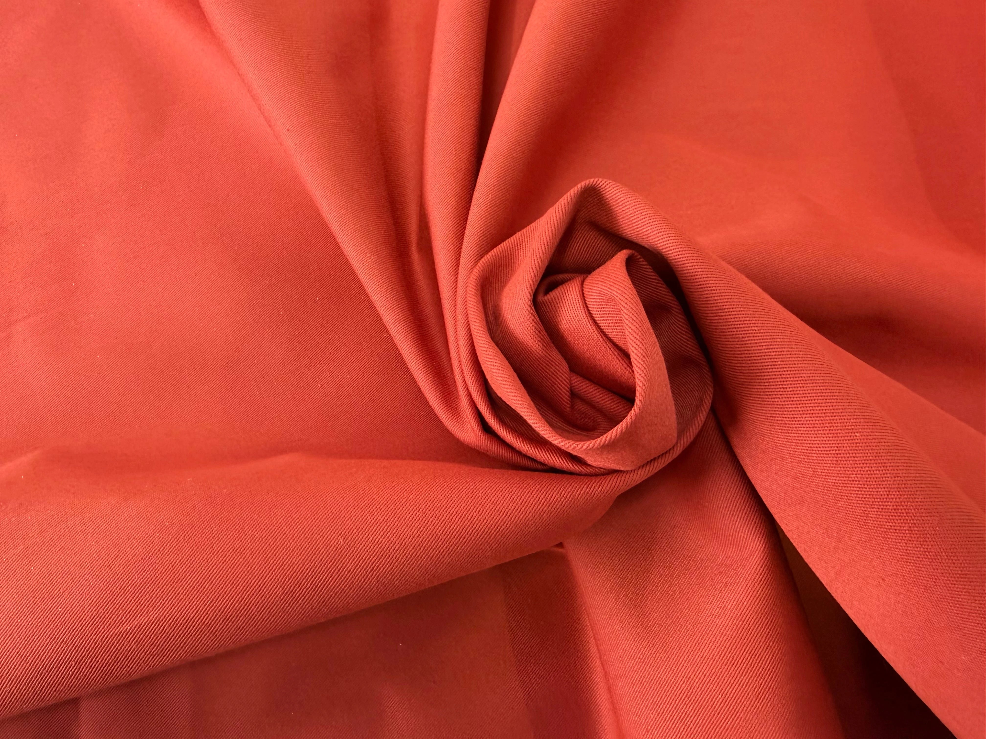 GABARDINE SERGÉE 100% COTON TERRACOTTA 857 150 CM - My Little Coupon