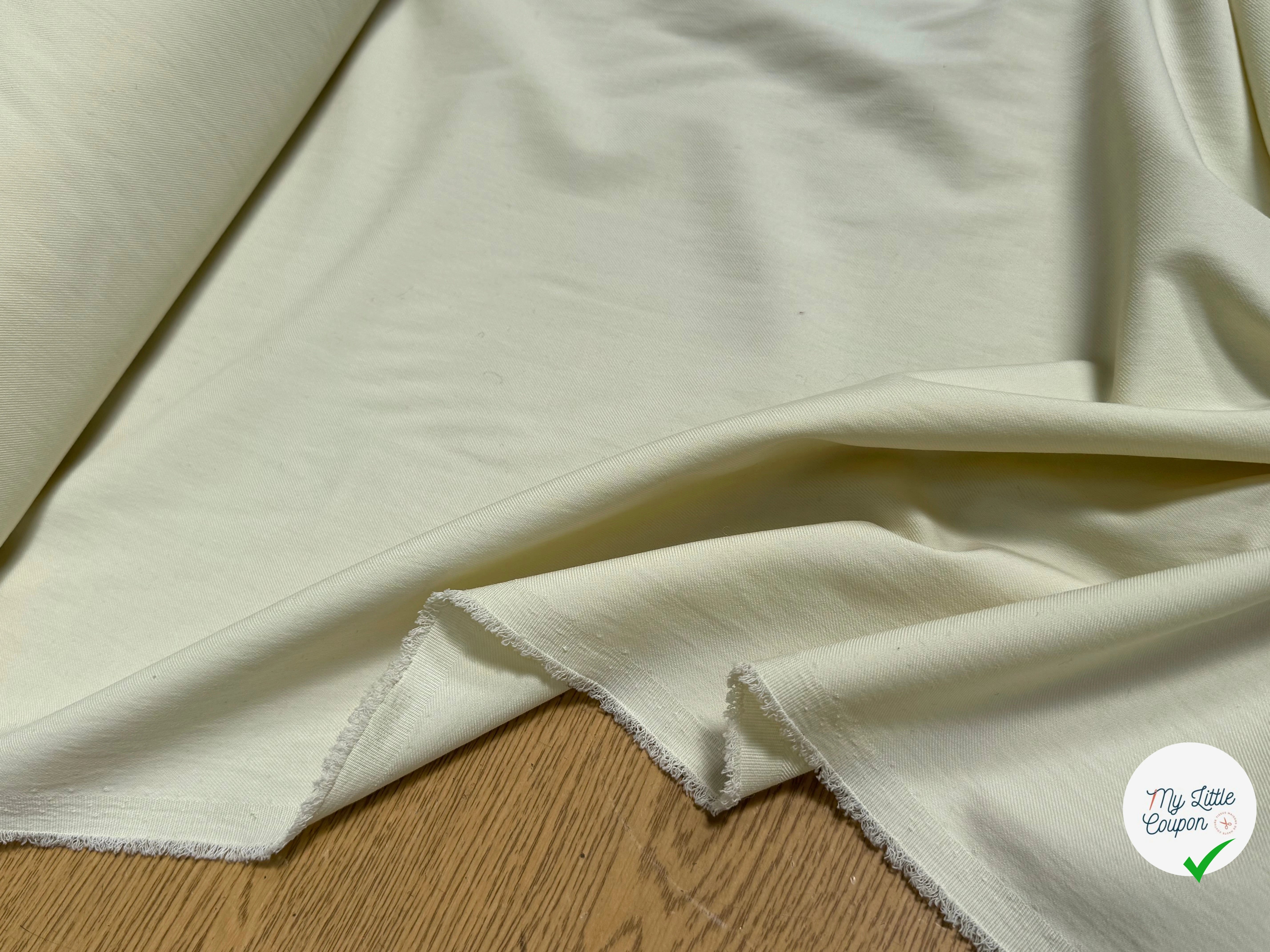 GABARDINE SERGÉE POLYLAINE BEURRE TENUE SOYEUX - My Little Coupon