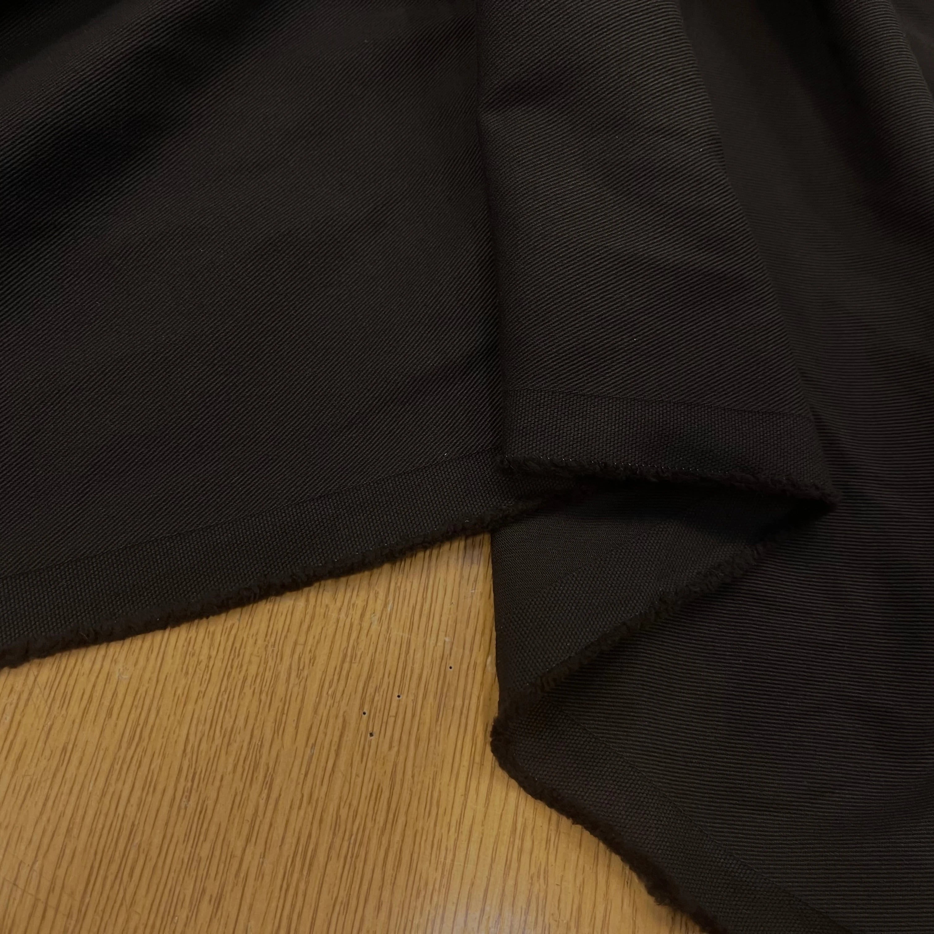 GABARDINE STRIÉE CHOCOLAT 140CM - My Little Coupon