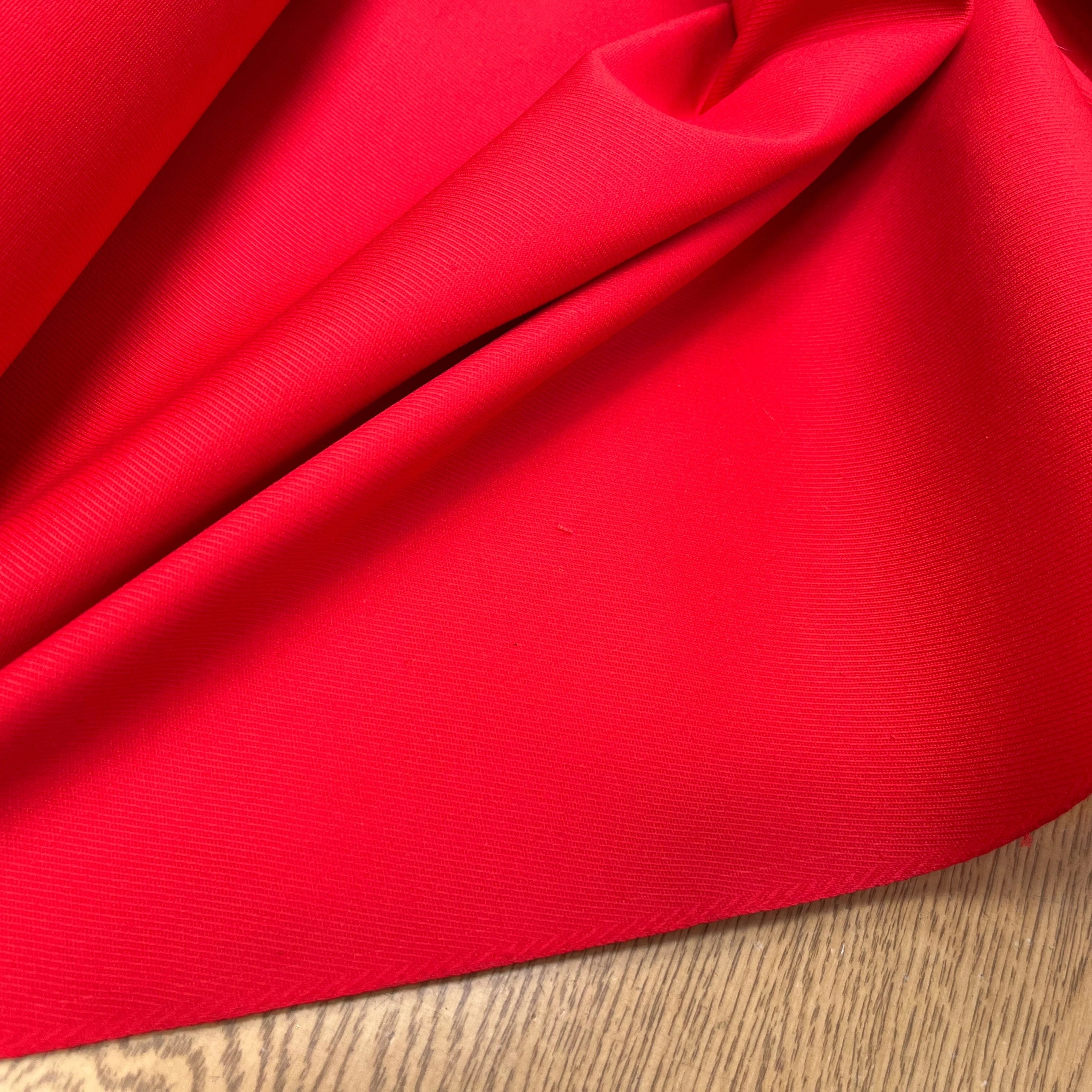 GABARDINE STRIÉE ROUGE 113CM - My Little Coupon