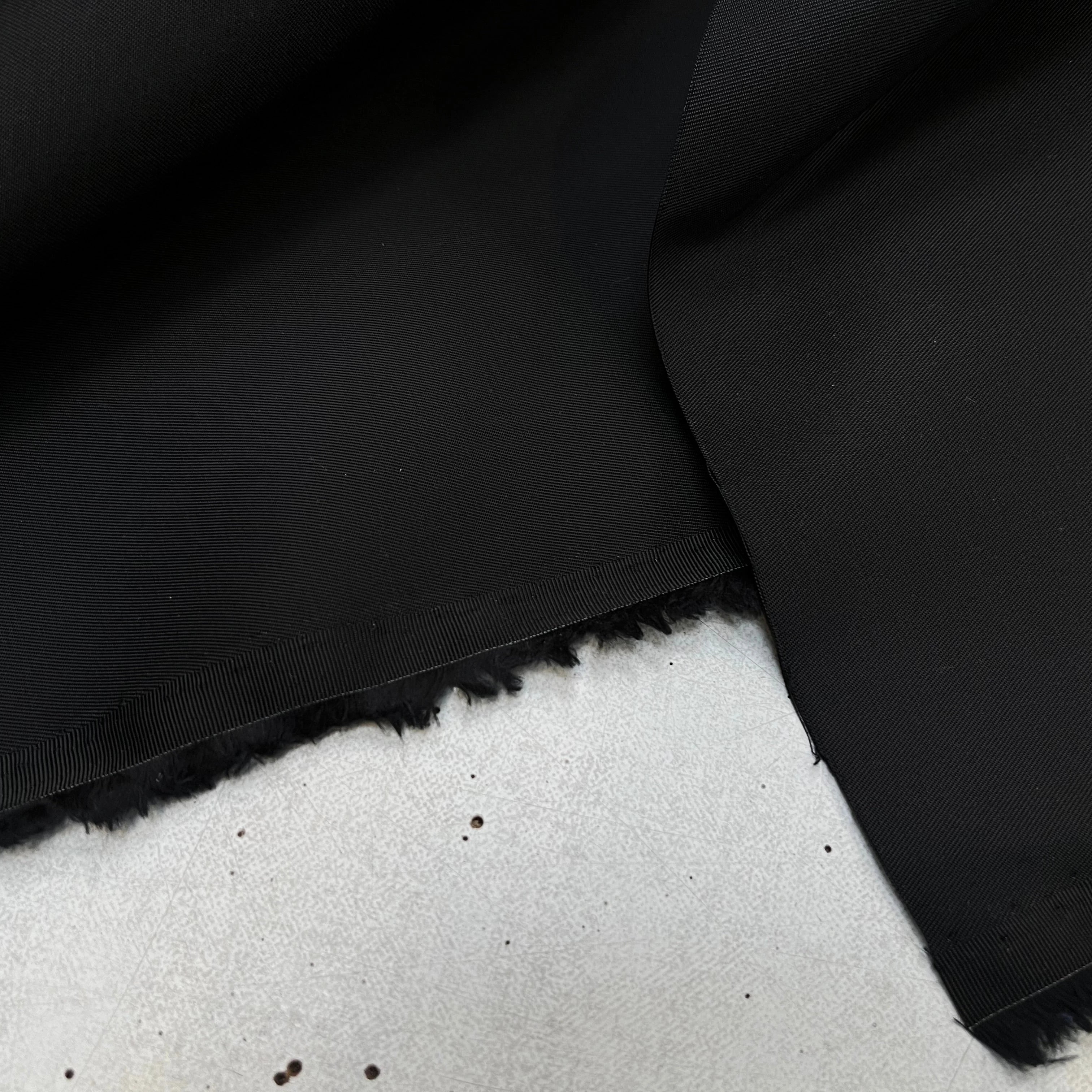 GABRDINE POLYAMIDE UNI NOIR - My Little Coupon