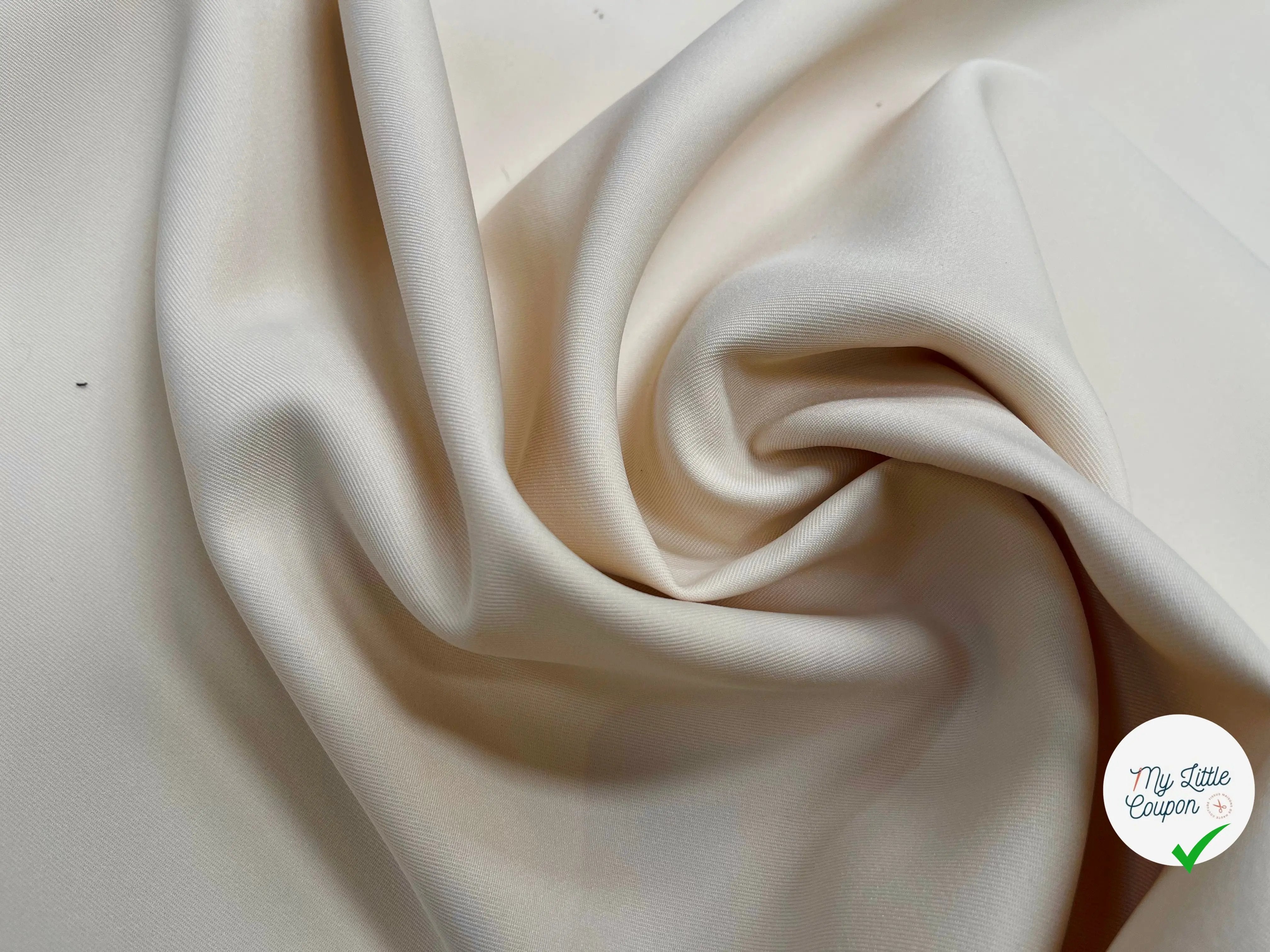 GABRDINE POLYESTER DOUBLE ÉTOFFE JAPON ÉCRU - My Little Coupon