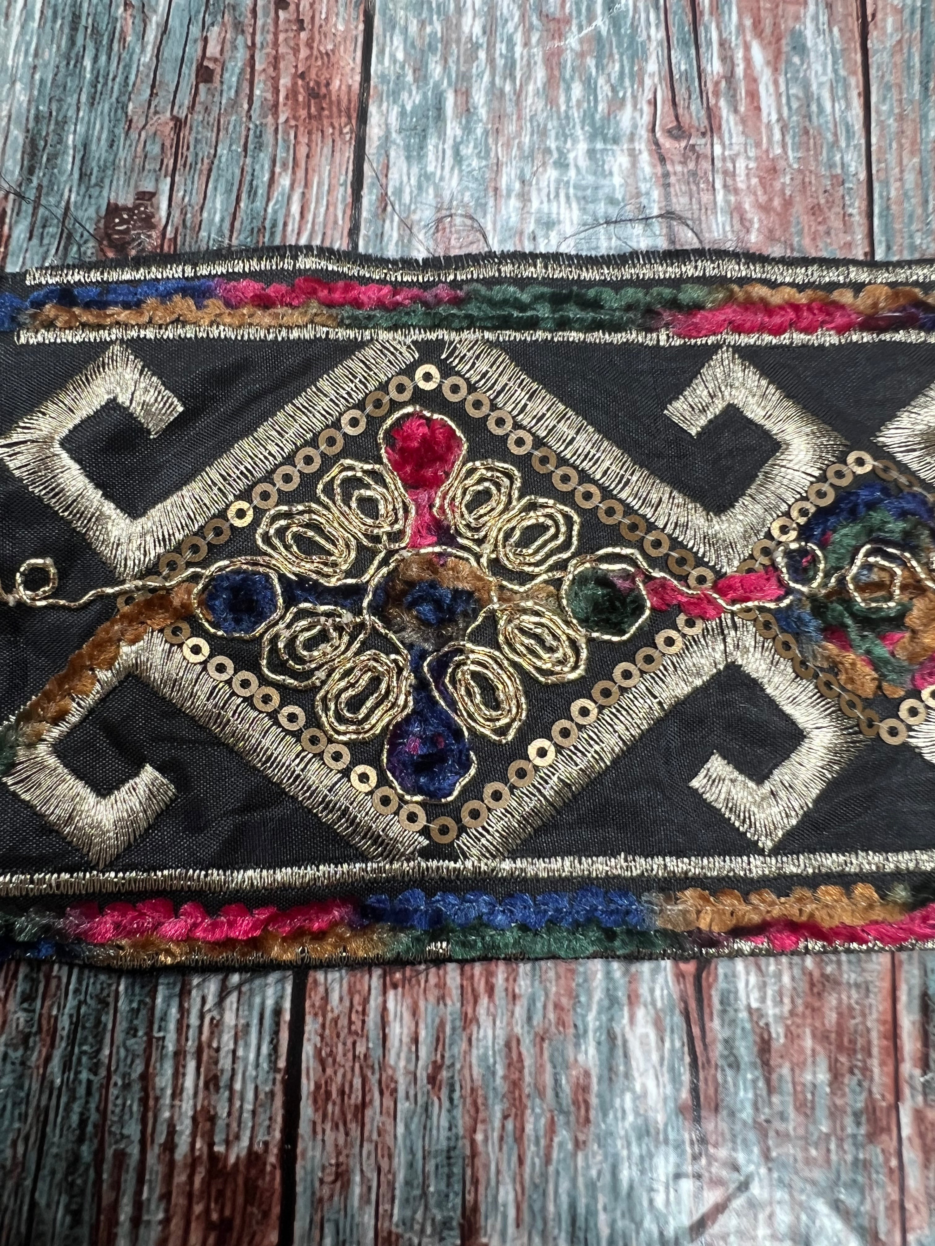 GALLON BRODERIE ORIENTAL - My Little Coupon