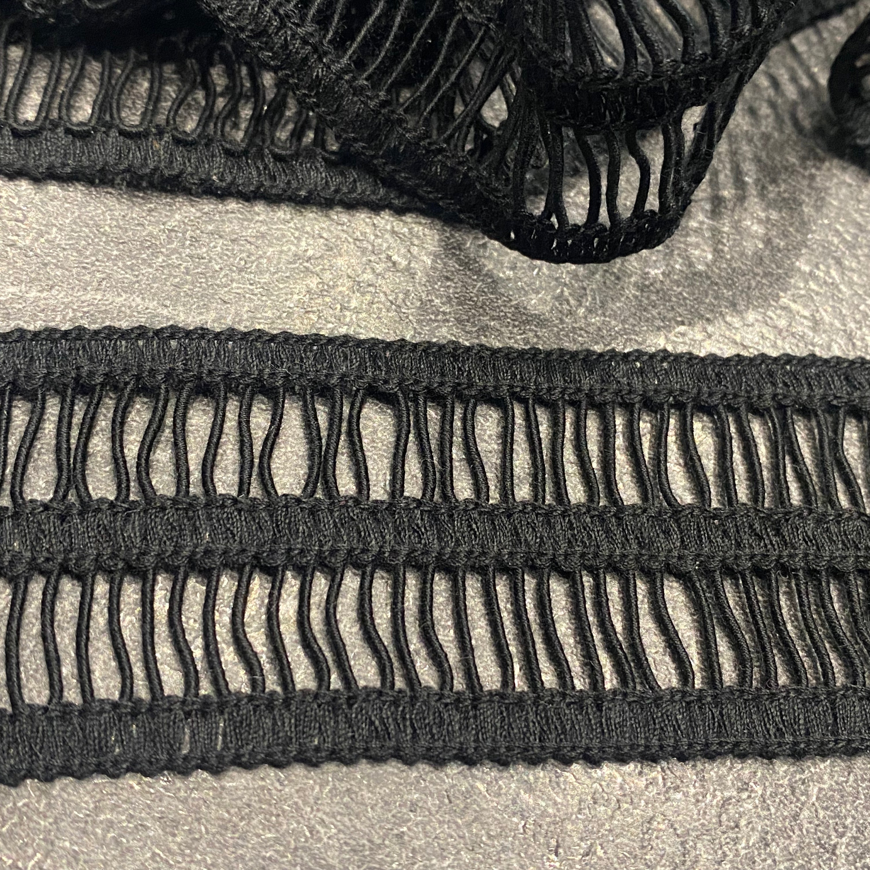 GALON AJOURÉ DOUBLE ÉCHELLE NOIR 45mm - My Little Coupon