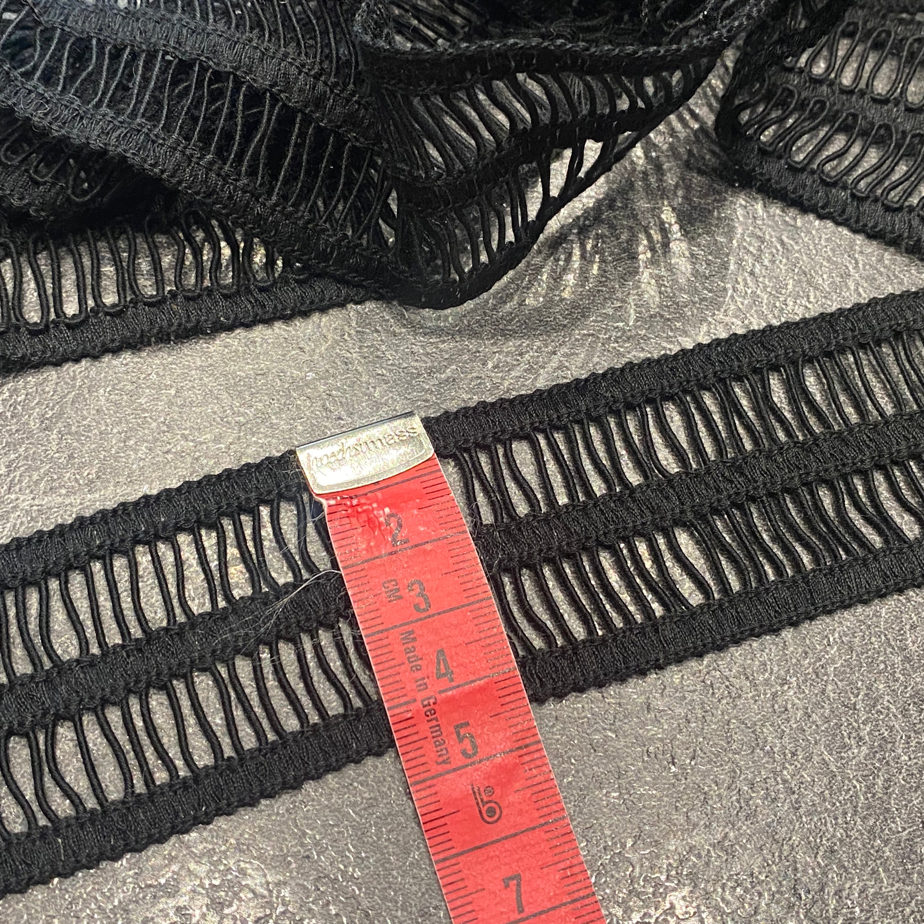 GALON AJOURÉ DOUBLE ÉCHELLE NOIR 45mm - My Little Coupon