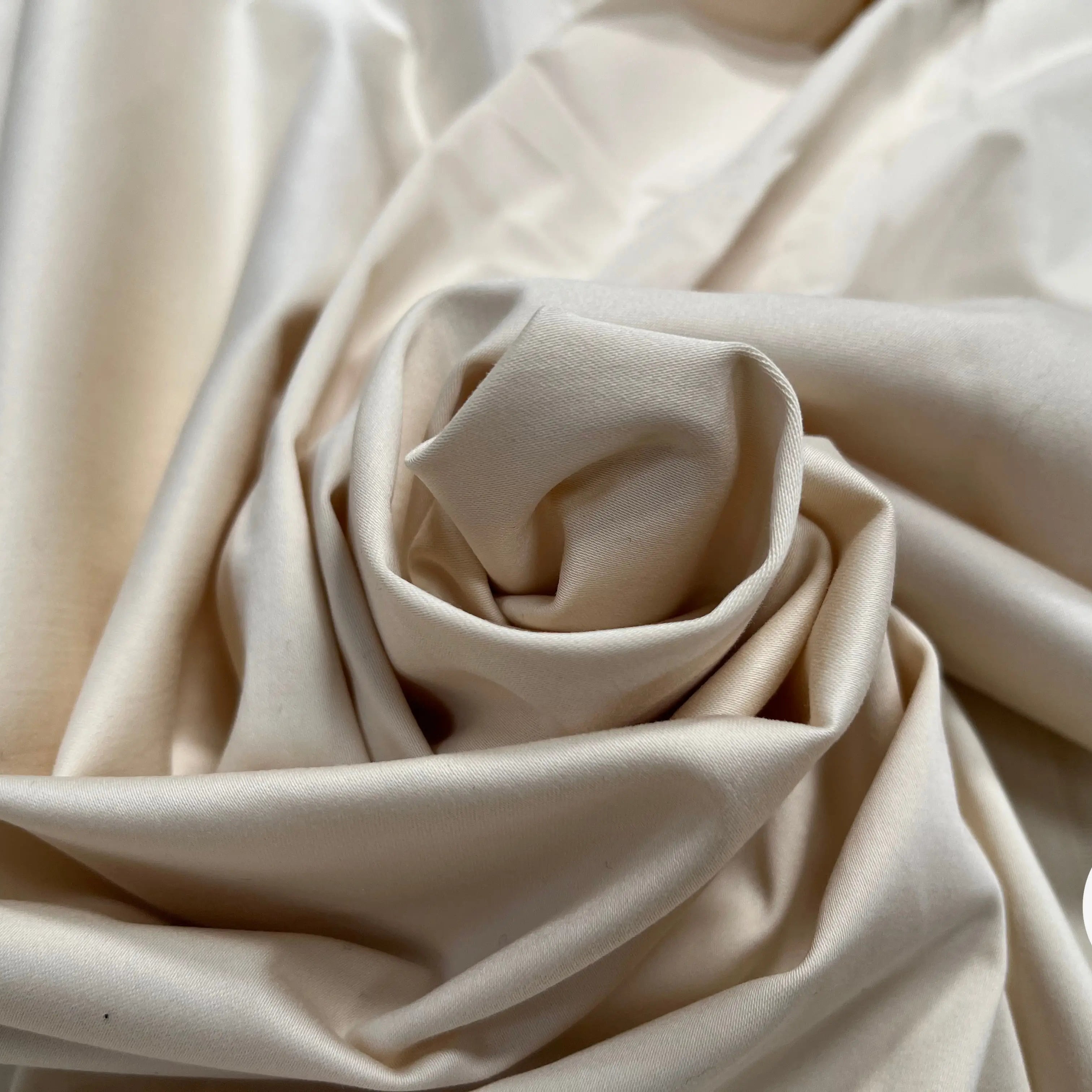 GARBADINE DE COTON ECRU STRETCH LEGREMENT SATINÉ - My Little Coupon