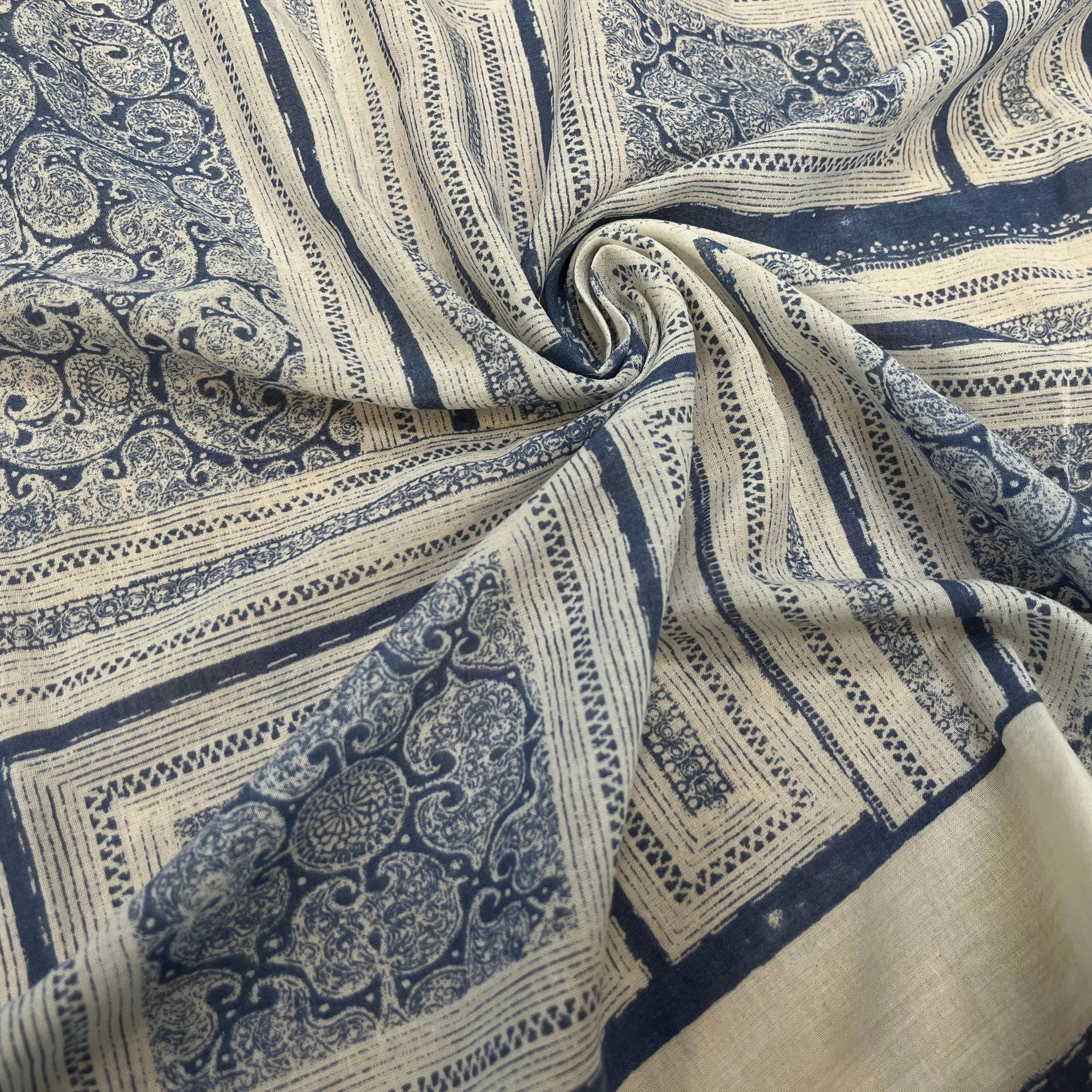 GAZE DE COTON MOTIF GÉOMETRIQUE ÉCRU BLEU CIEL - My Little Coupon