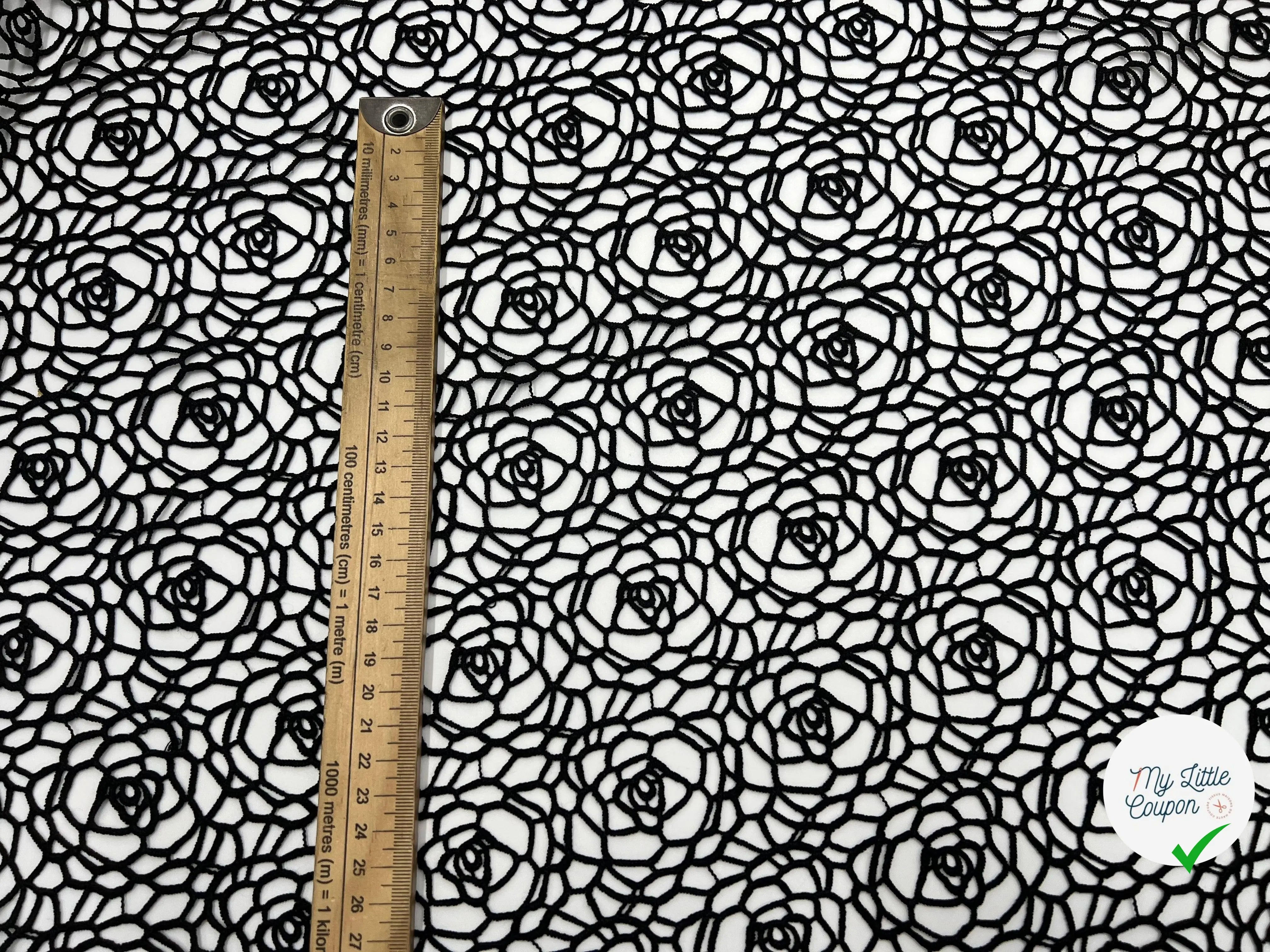 GUIPURE FLORALE NOIRE - My Little Coupon - tissu - coudre