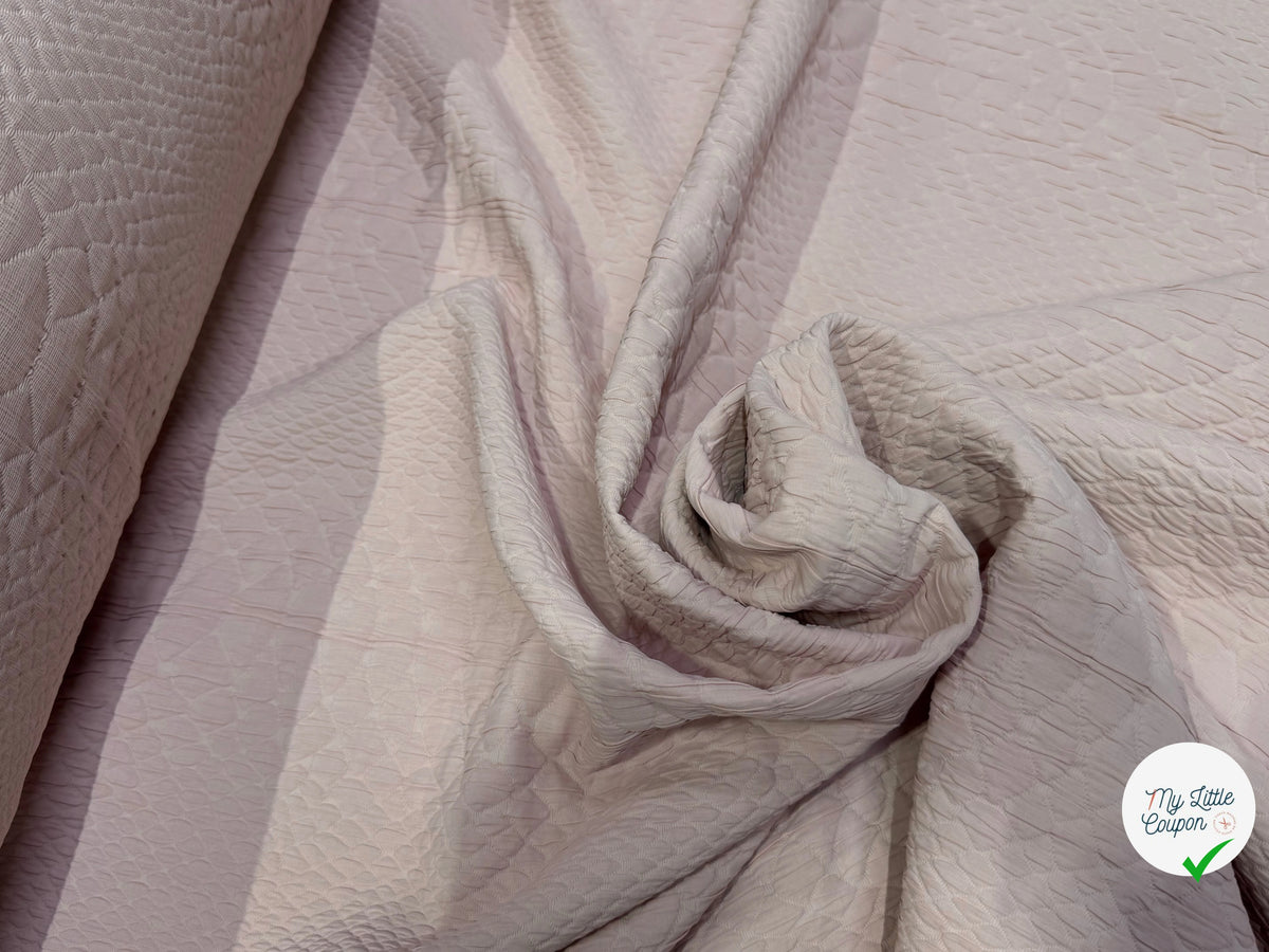 JACQUARD 60% ACETATE 31% POLYAMIDE 9% VISCOSE MOTIF LOSANGE ROSE PALE - My Little Coupon