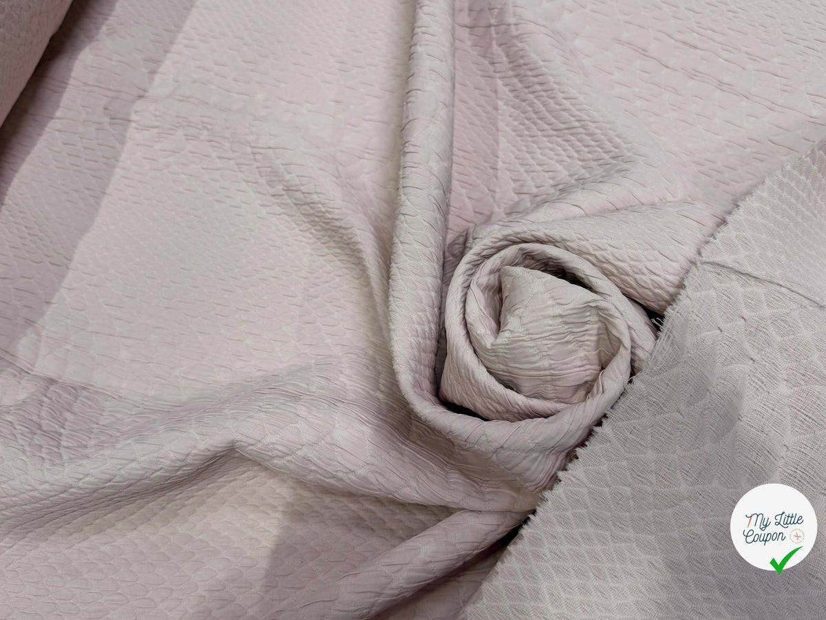 JACQUARD 60% ACETATE 31% POLYAMIDE 9% VISCOSE MOTIF LOSANGE ROSE PALE - My Little Coupon