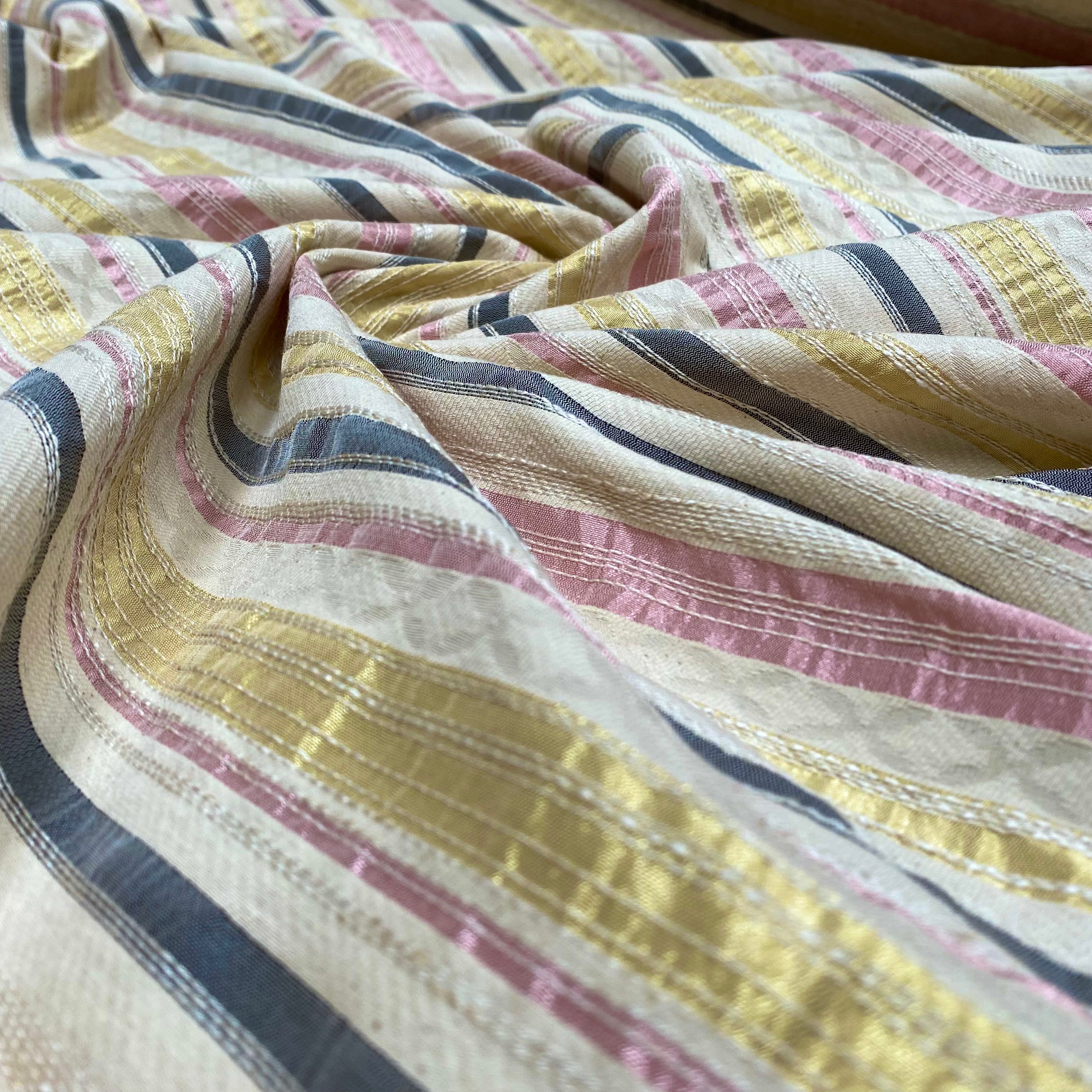 JACQUARD À RAYURES - My Little Coupon