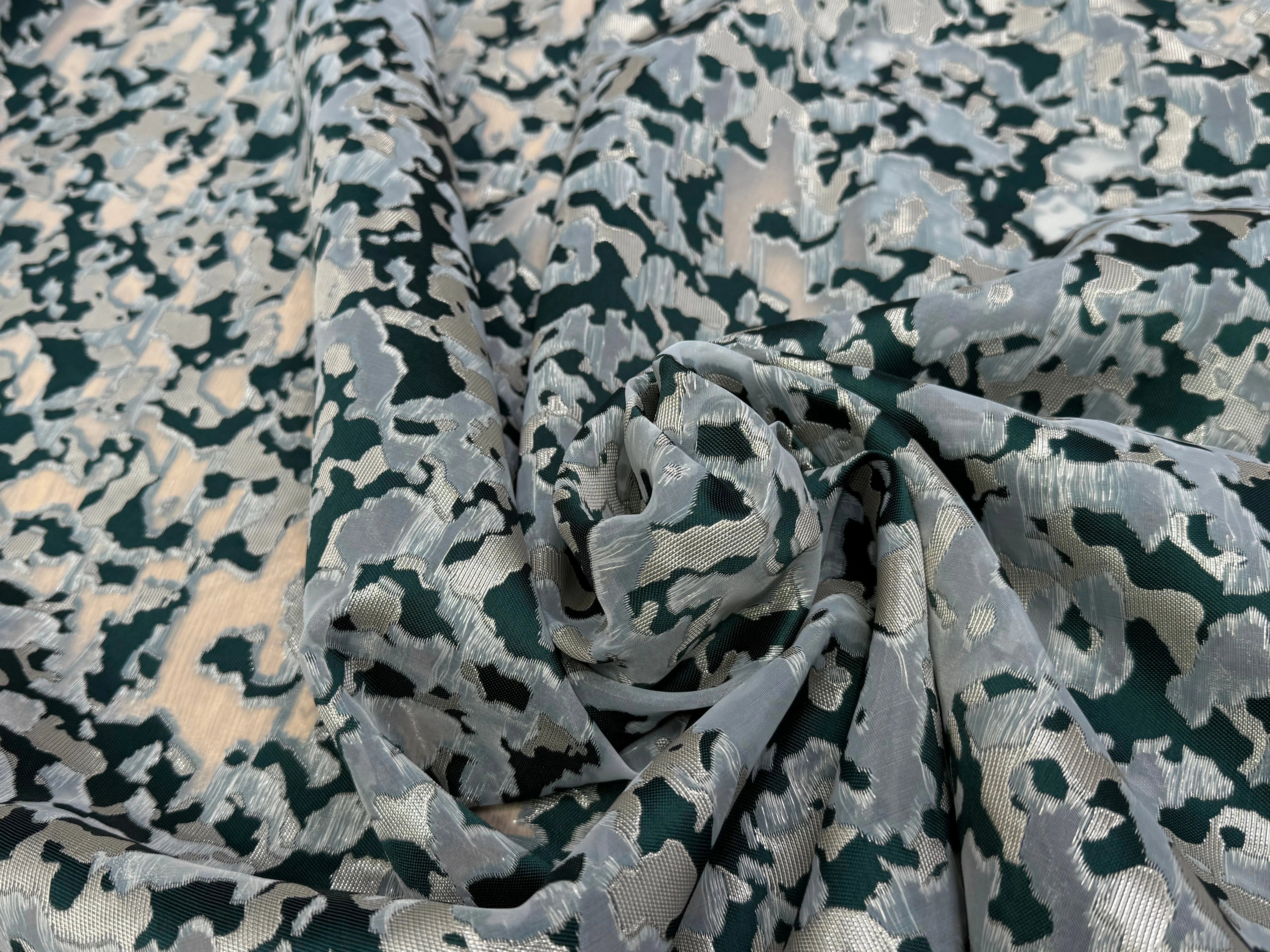JACQUARD BROCA ARGENTÉ ARMY VERT - My Little Coupon