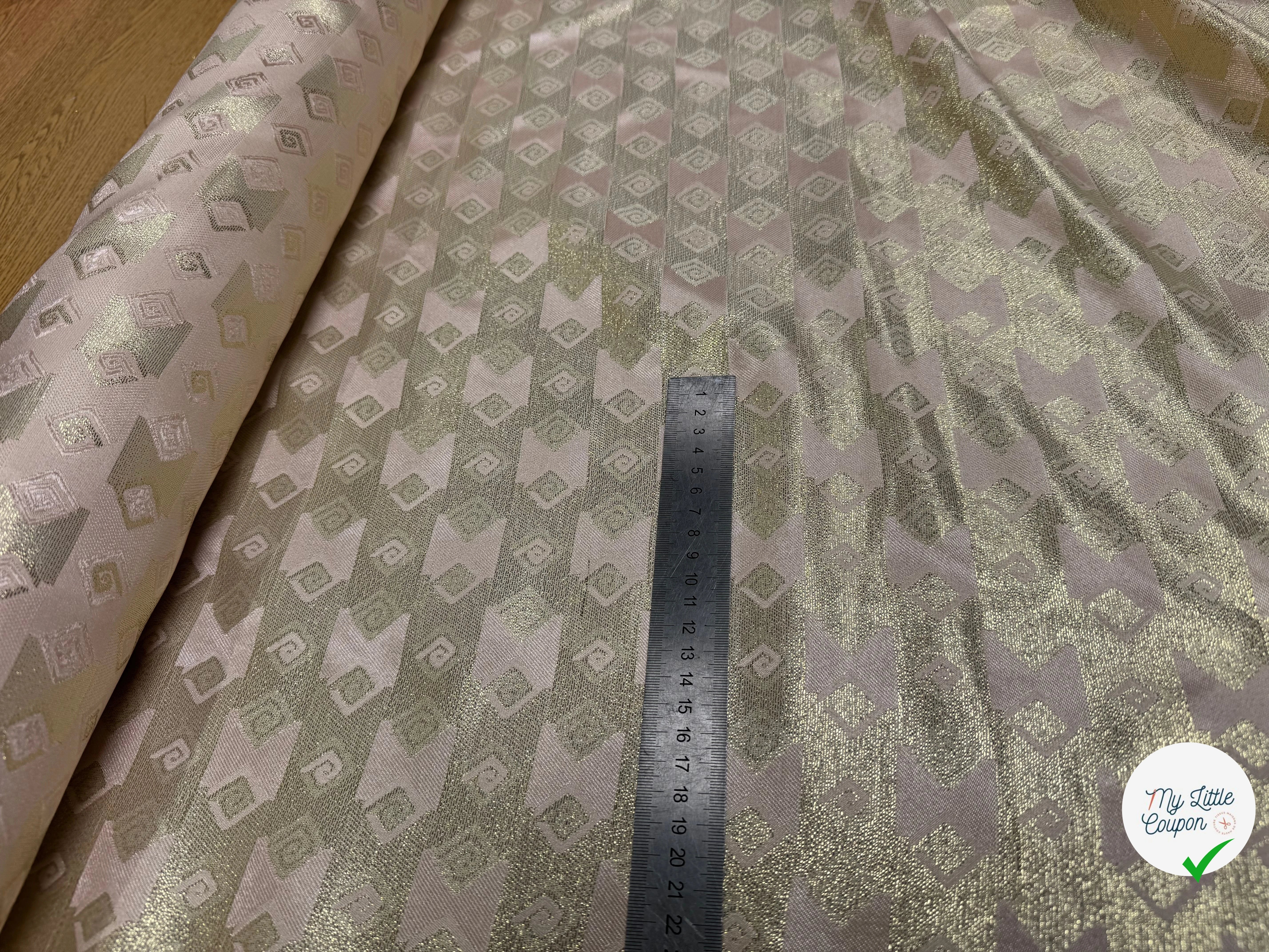 JACQUARD BROCA ARGENTÉ EMPERIAL MOTIFS BEIGE MINÉRAL - My Little Coupon