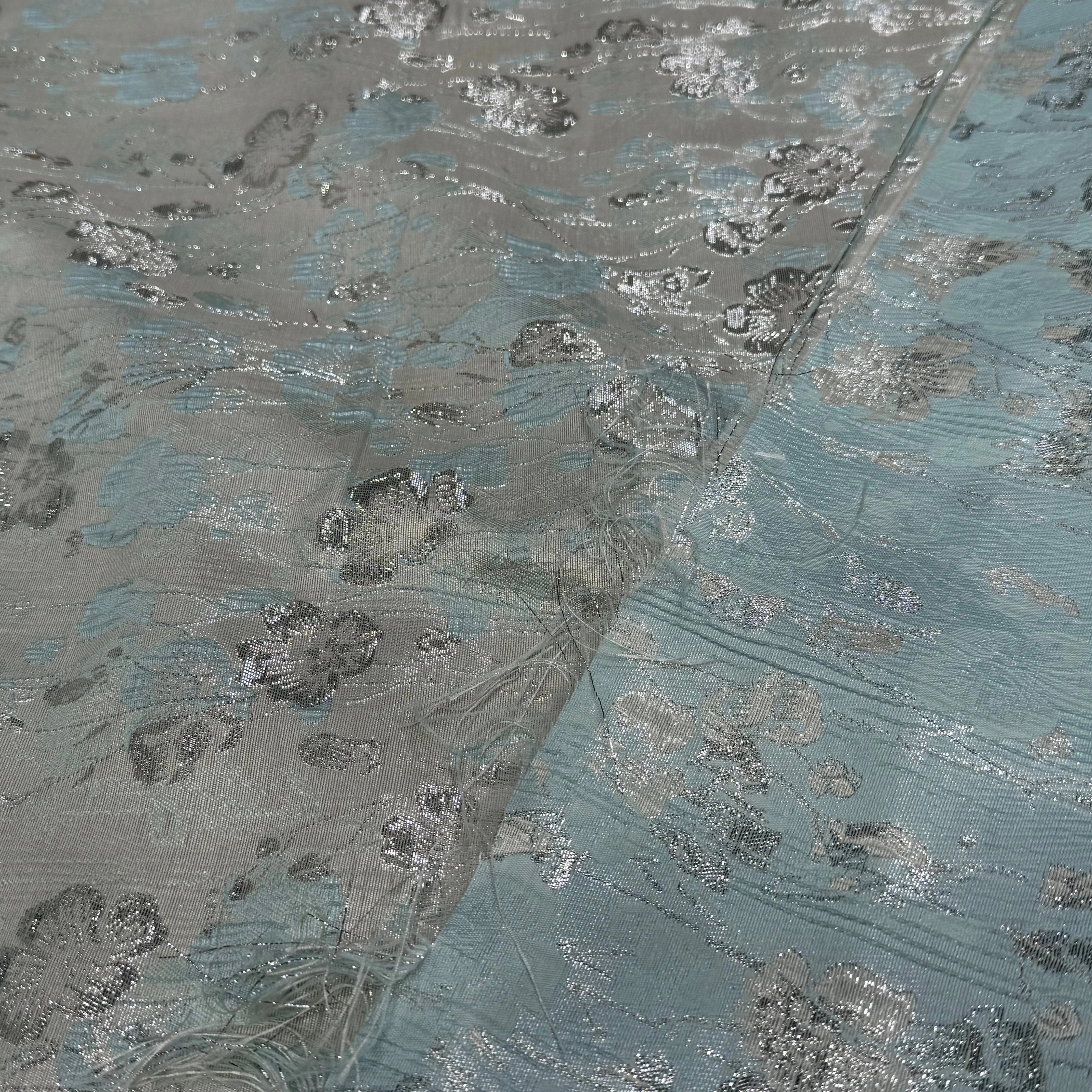 JACQUARD BROCA ARGENTÉ MOTIFS FLORAUX ACQUA - My Little Coupon