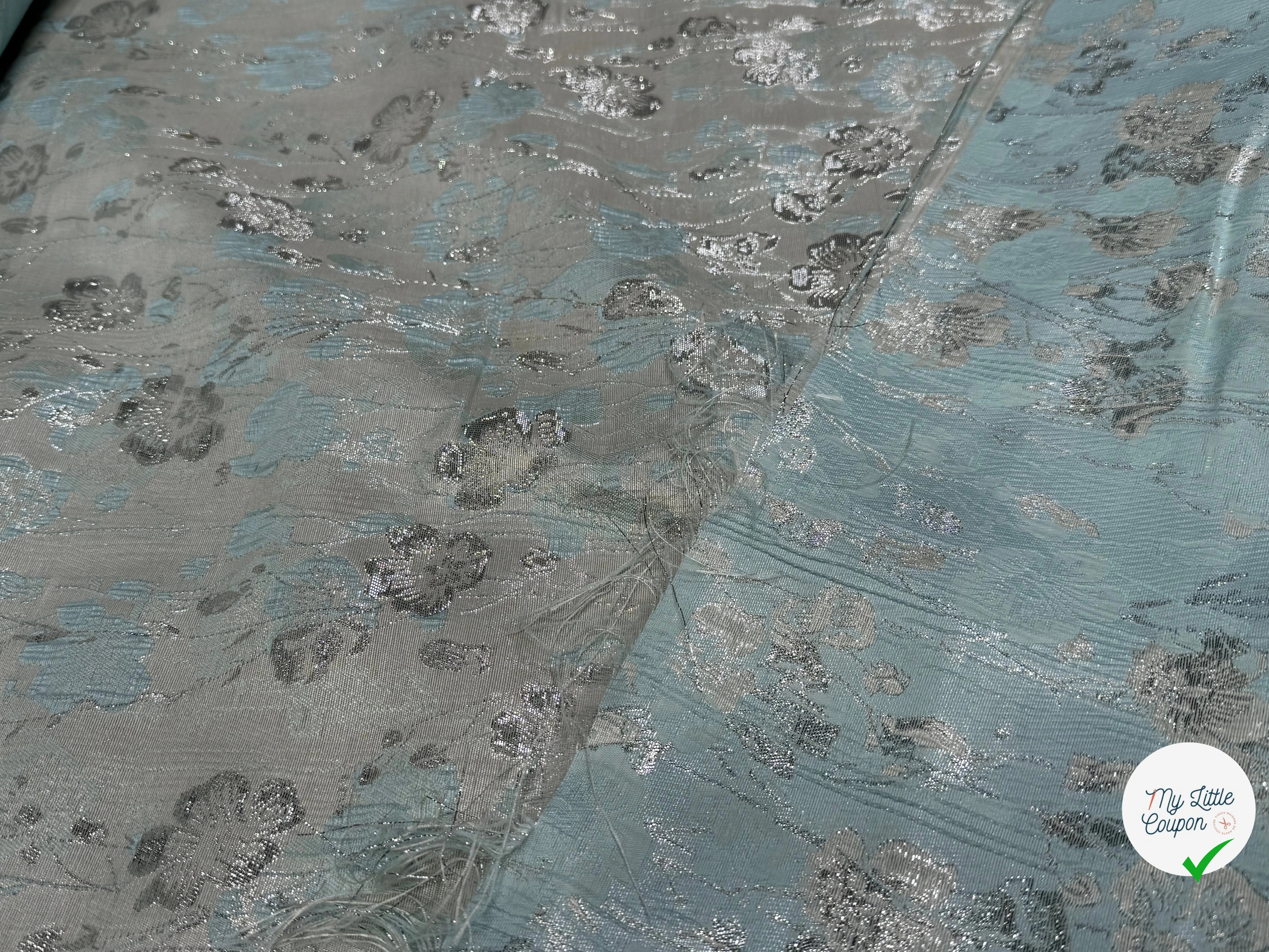 JACQUARD BROCA ARGENTÉ MOTIFS FLORAUX ACQUA - My Little Coupon