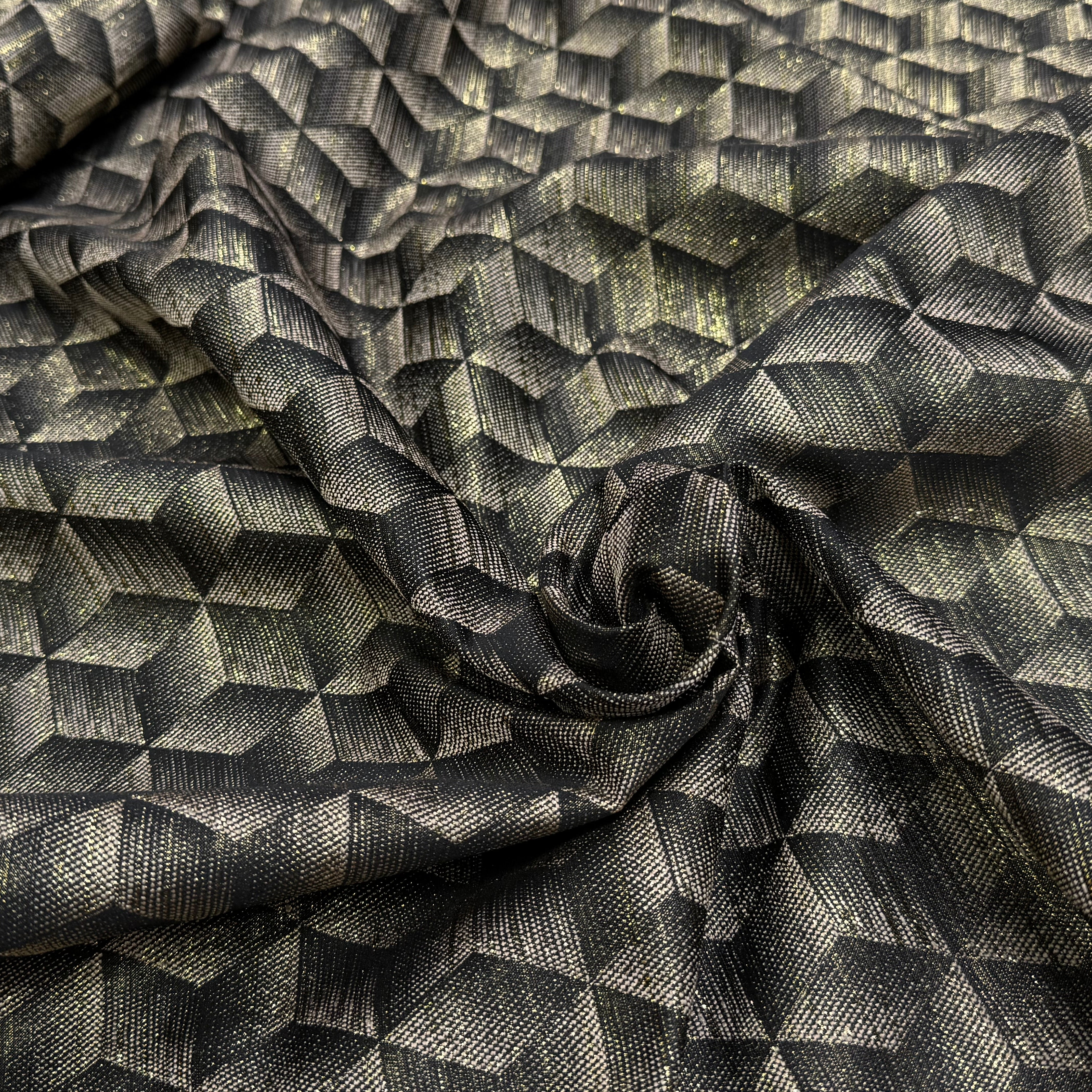 JACQUARD BROCA ARGENTÉ MOTIFS GÉOMETRIQUES - My Little Coupon