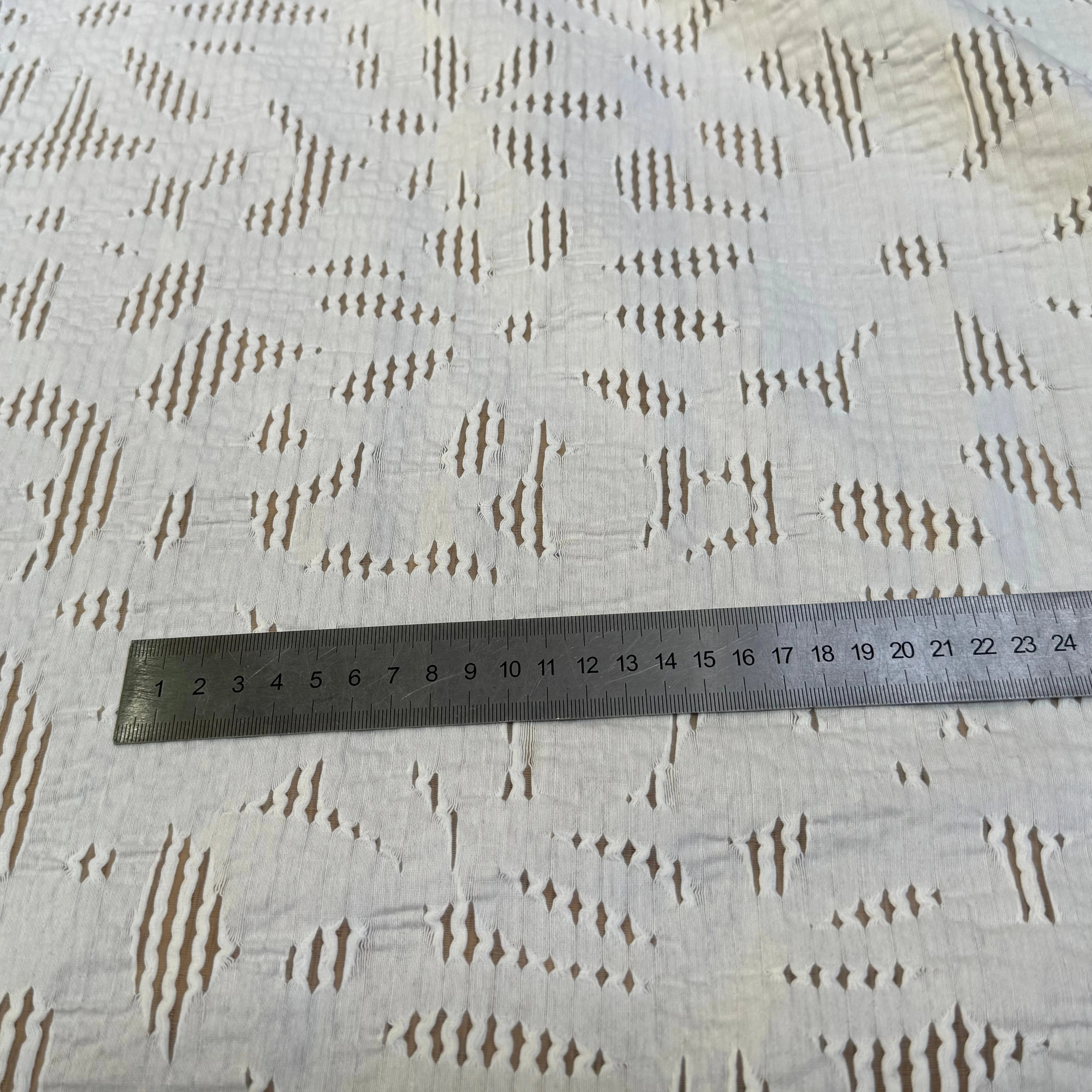 JACQUARD BRODÉ POLYCOTON BLANC - My Little Coupon