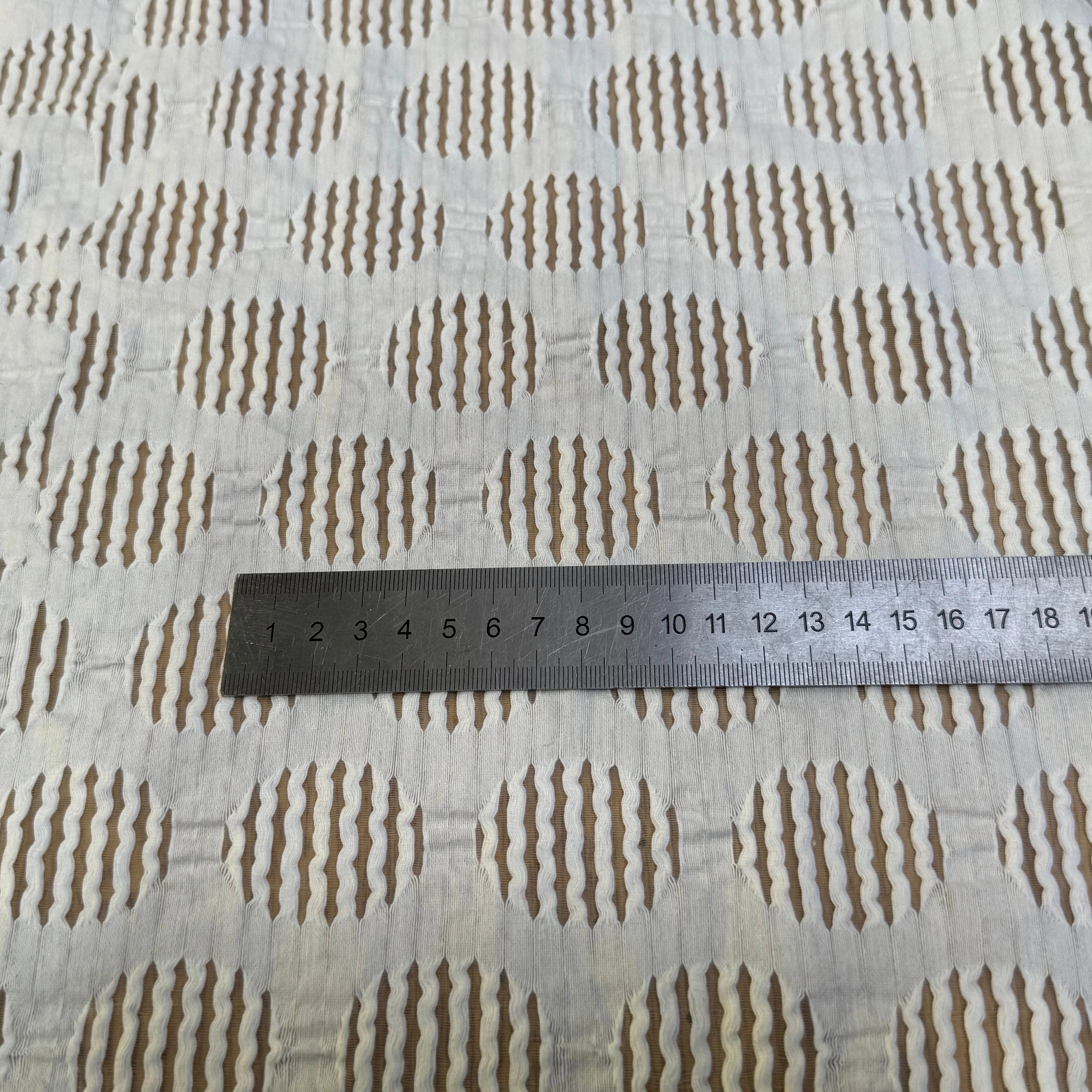 JACQUARD BRODÉ POLYCOTON BLANC - My Little Coupon