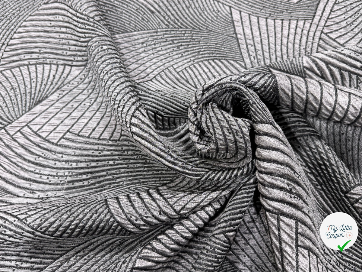 JACQUARD CLOQUÉ MOTIF ABSTRAIT GRIS MARRON ET NOIR - My Little Coupon