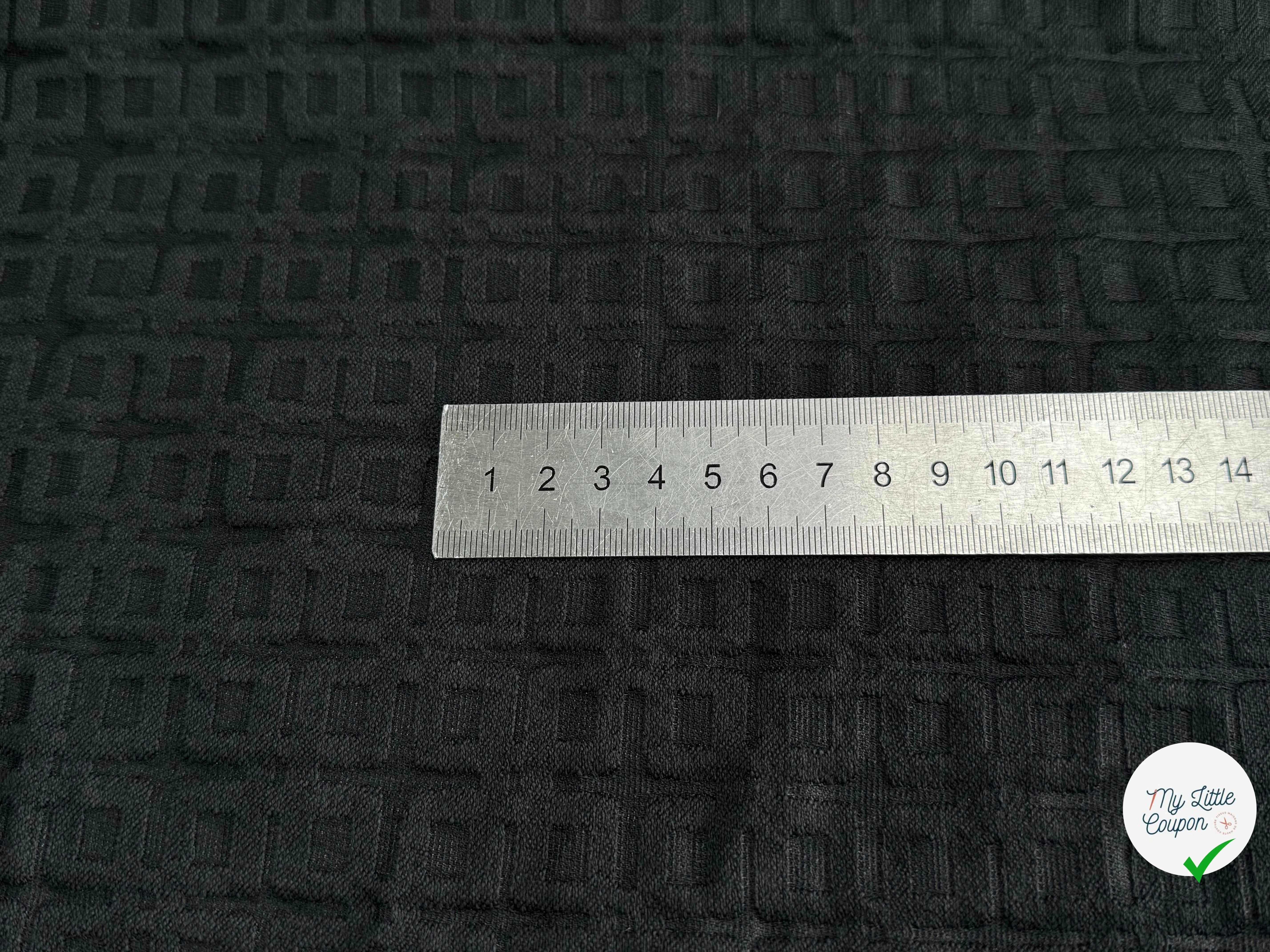 JACQUARD DE LAINE MOTIF GÉOMETRIQUE NOIR - My Little Coupon