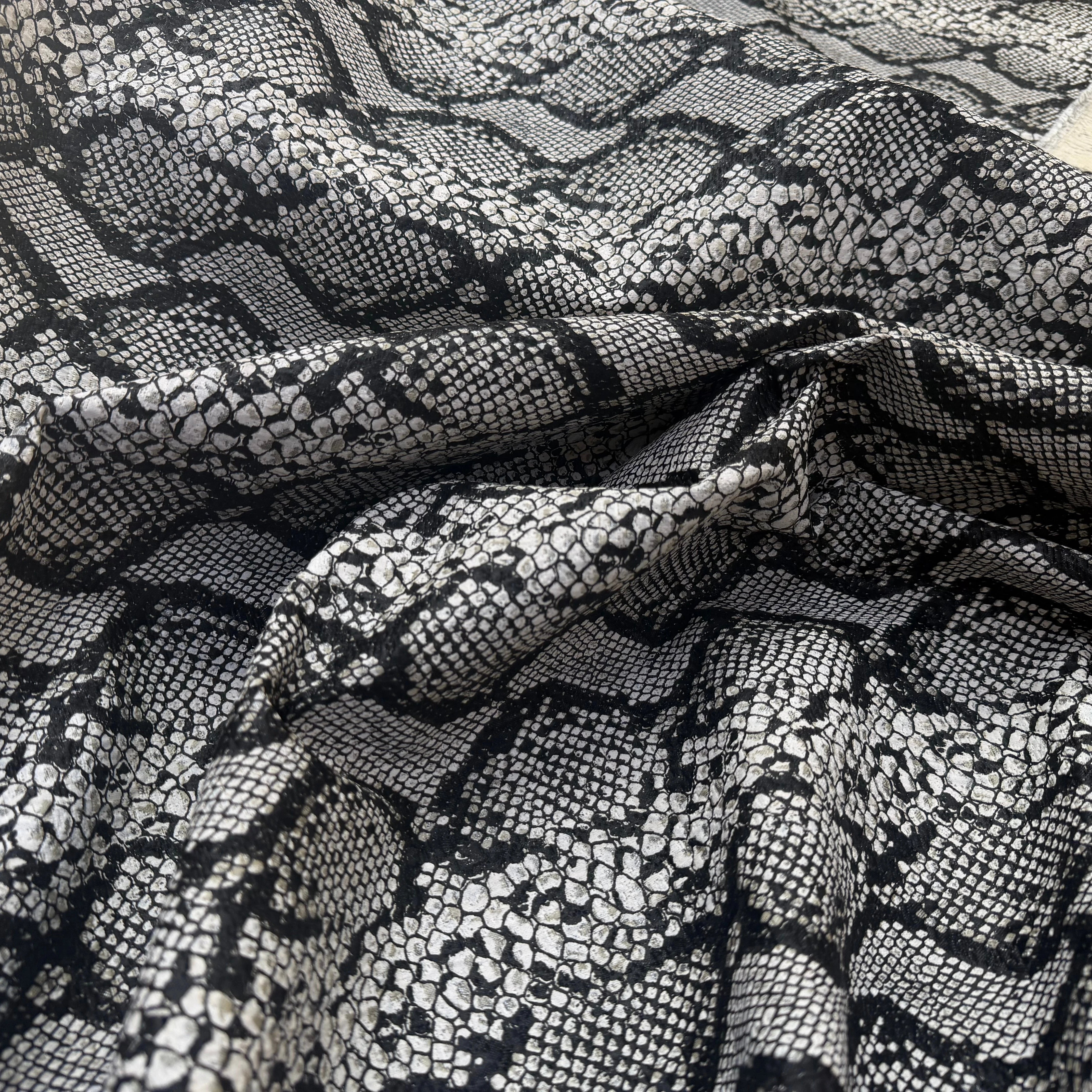 JACQUARD IMITATION PYTHON CLAIR SERPENTE - My Little Coupon