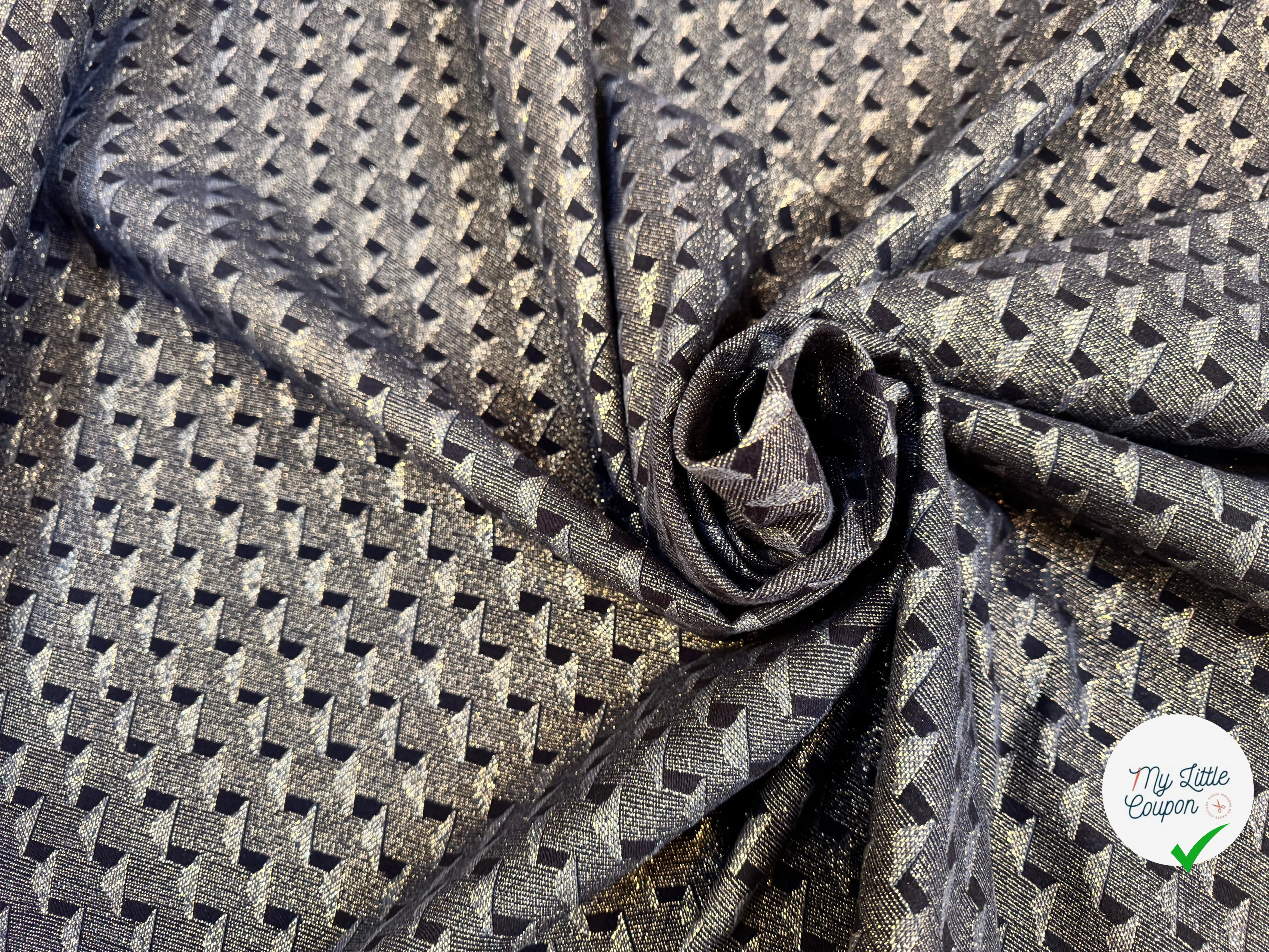 JACQUARD LAMÉ À MOTIF RÉGULIER DIAGONAL - My Little Coupon
