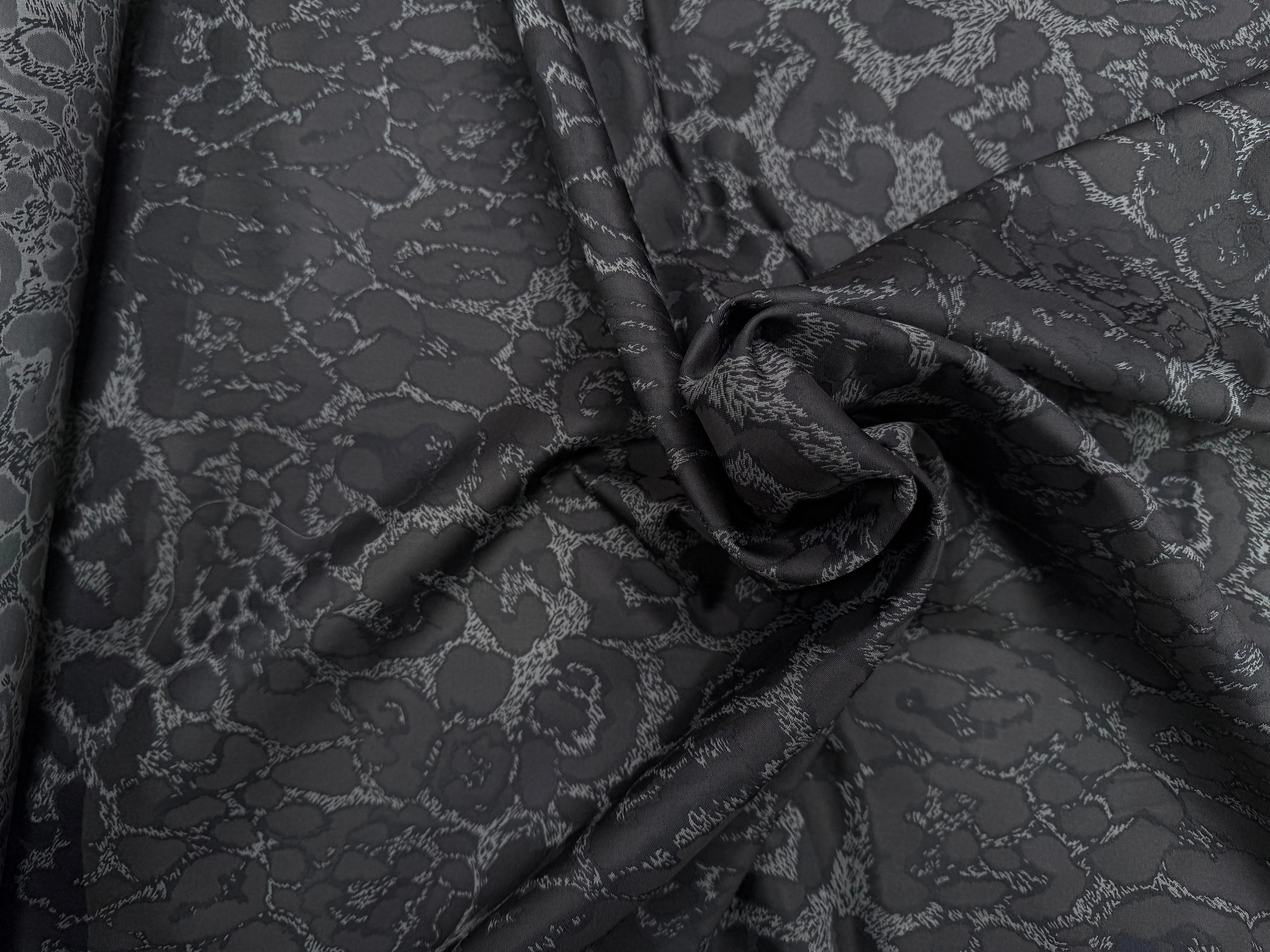 JACQUARD LEOPARD 28% SOIE INDIA - My Little Coupon