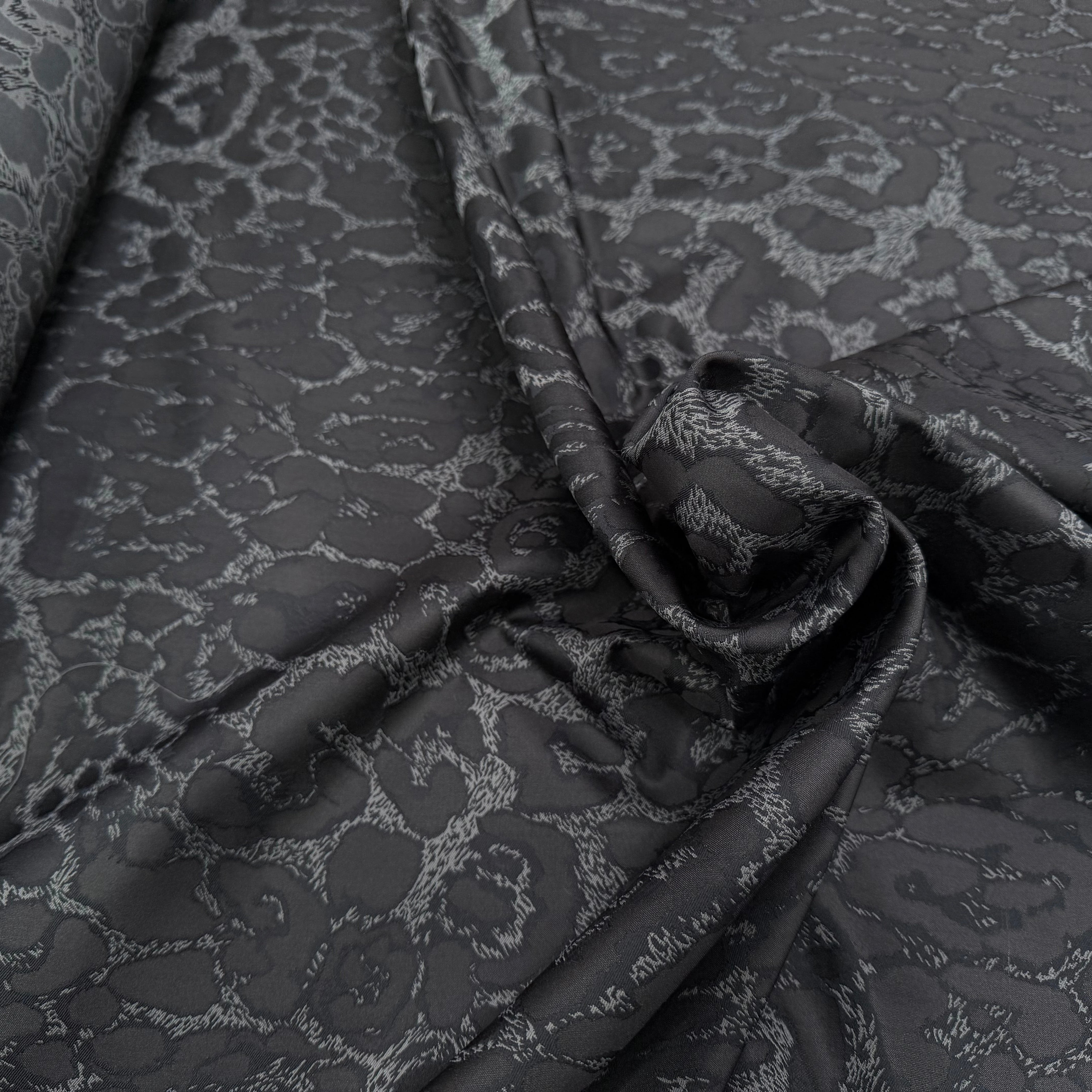 JACQUARD LEOPARD 28% SOIE INDIA - My Little Coupon