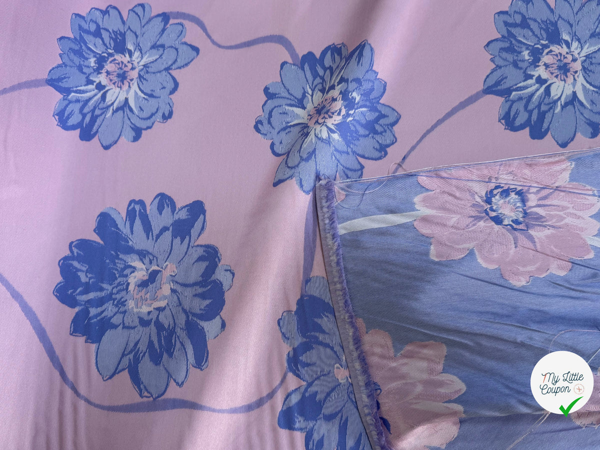 JACQUARD LISSE MOTIFS FLORAUX BLEUS FOND VIEUX ROSE - My Little Coupon