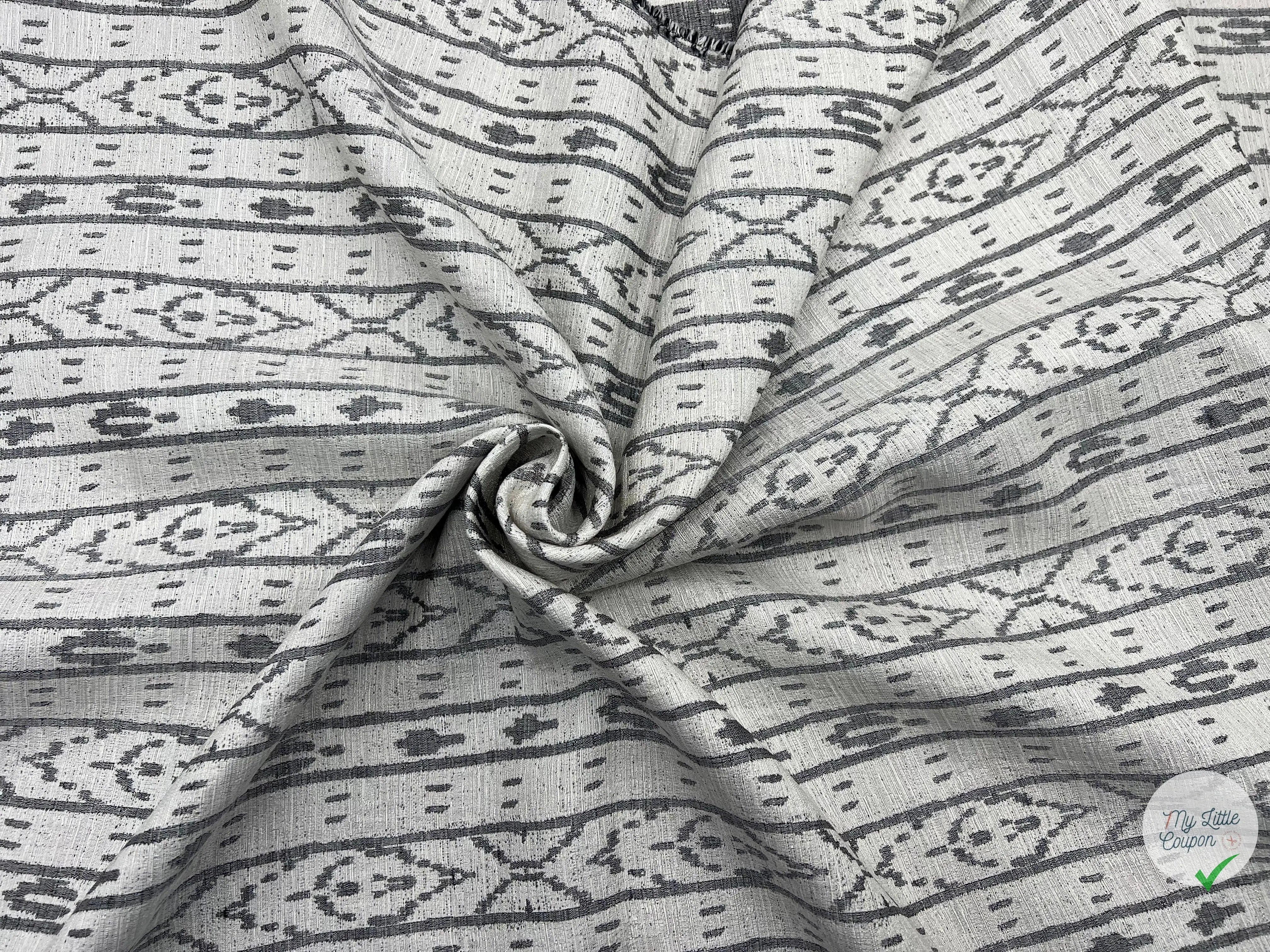 JACQUARD REVERSIBLE ETHNIQUE - My Little Coupon - tissu - coudre