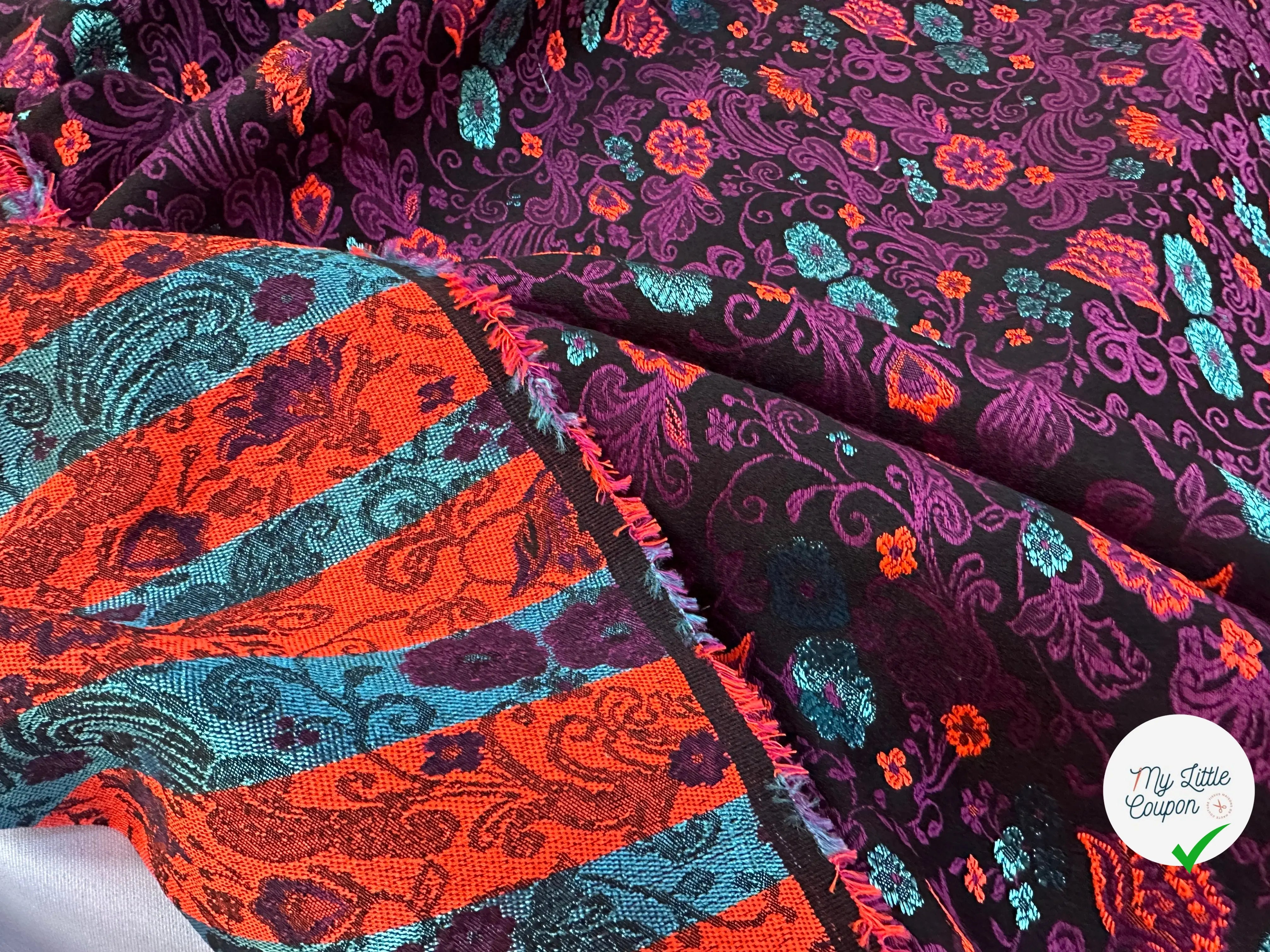 JACQUARD REVERSIBLE RAYURES ORANGE ET BLEU ET FLEURS - My Little Coupon
