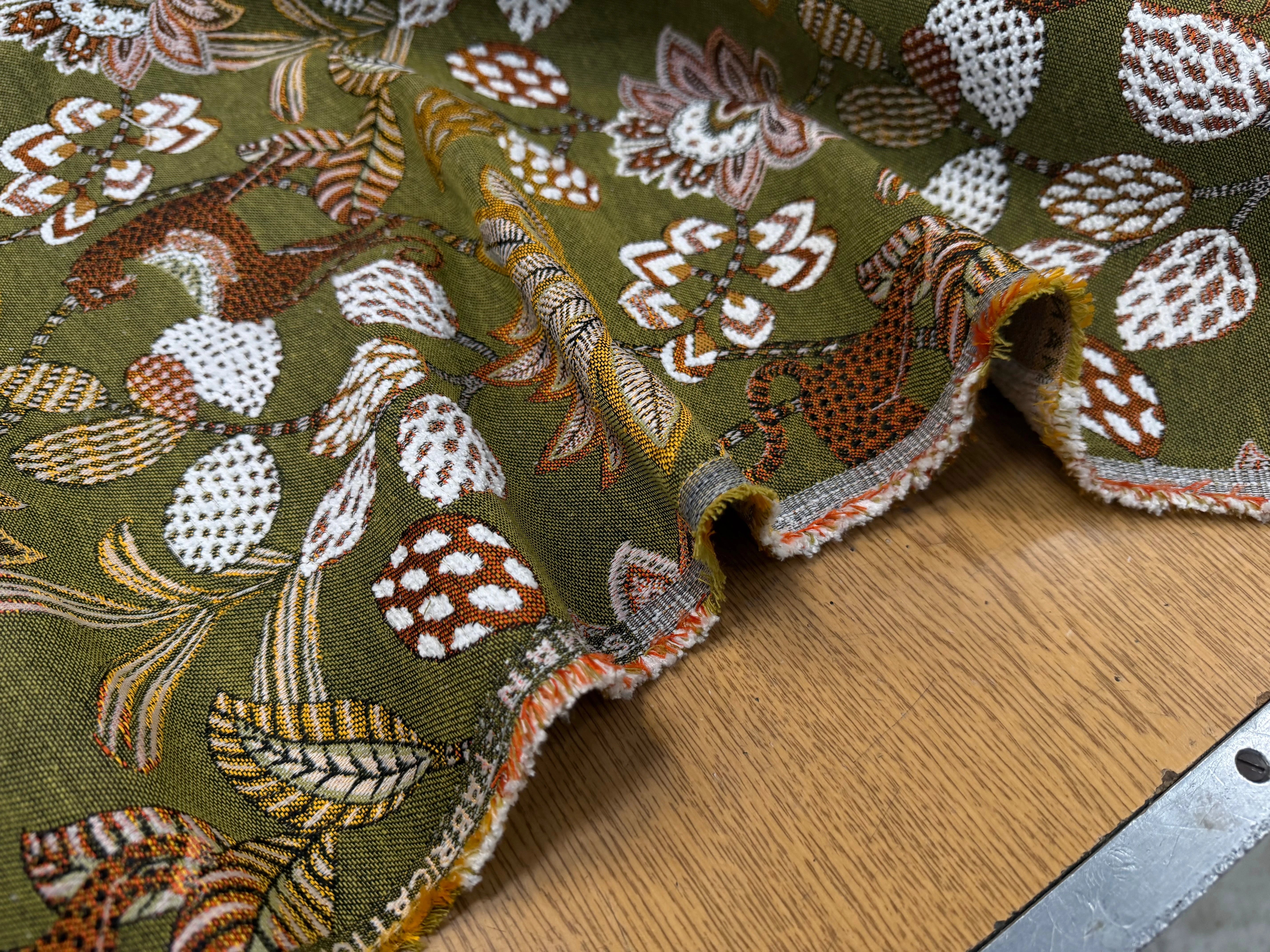 JACQUARD SOLIMAN ALLOVER BRONZE 140 CM - My Little Coupon