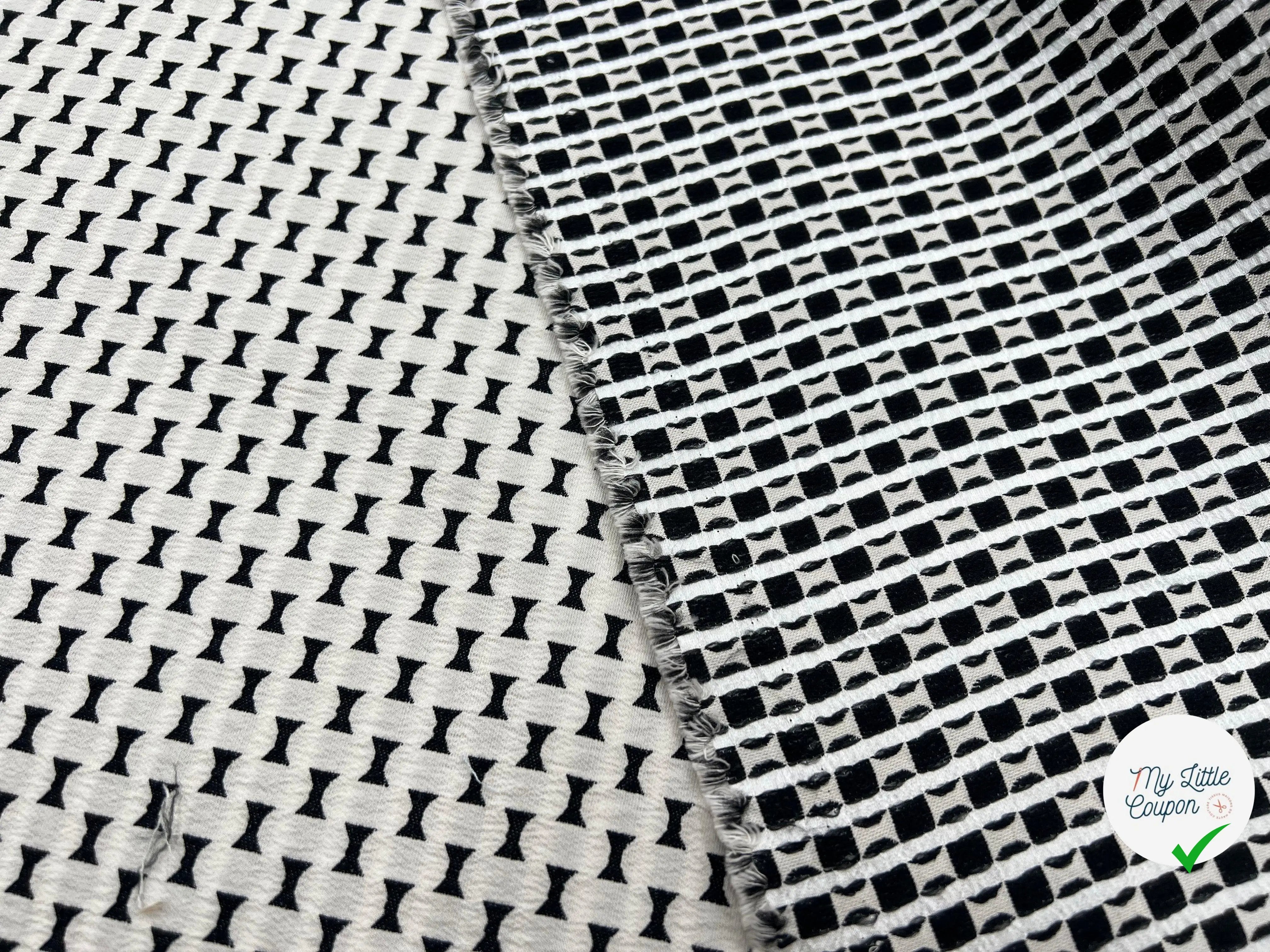 JACQUARD STRETECH RÉVERSIBLE DUO DE LIGNES BLANCHES ET BOUTON PUSH - coupon de tissu de 3 mètres - My Little Coupon - tissu - coudre